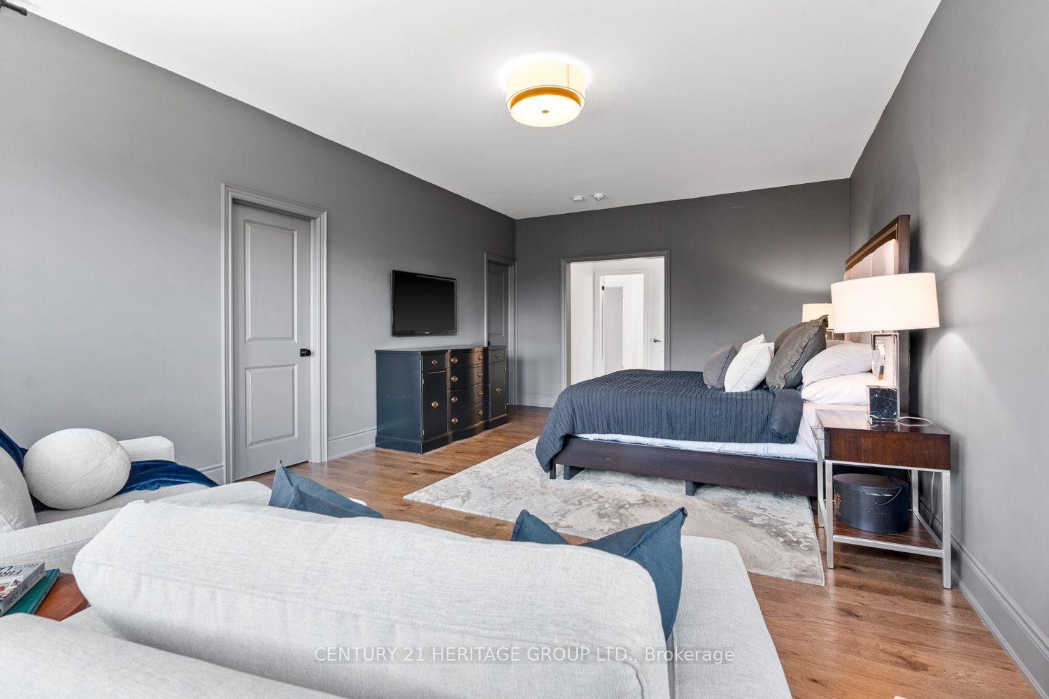 Photo 32 of 59 Oliver Emmerson Avenue, King, Nobleton — HOMEH