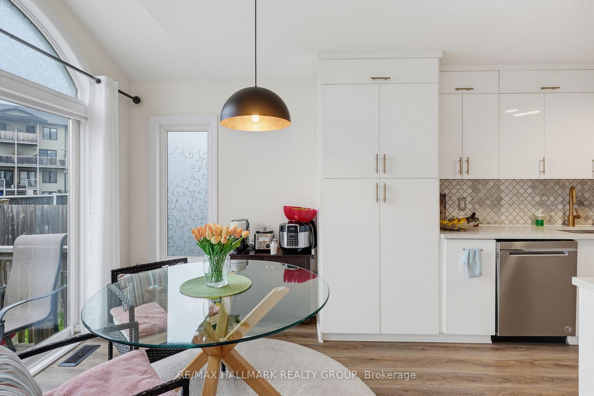 Photo 13 of 908 Torino Terrace, Ottawa, Avalon East — HOMEH