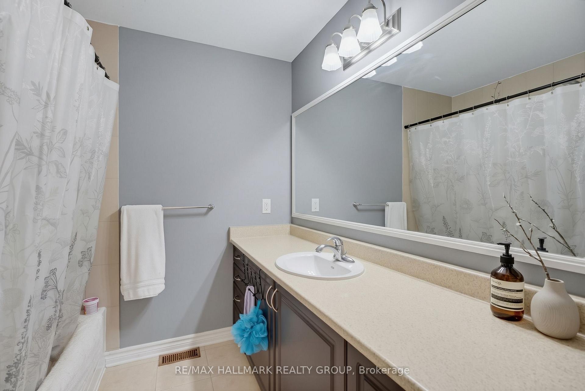 Photo 24 of 908 Torino Terrace, Ottawa, Avalon East — HOMEH