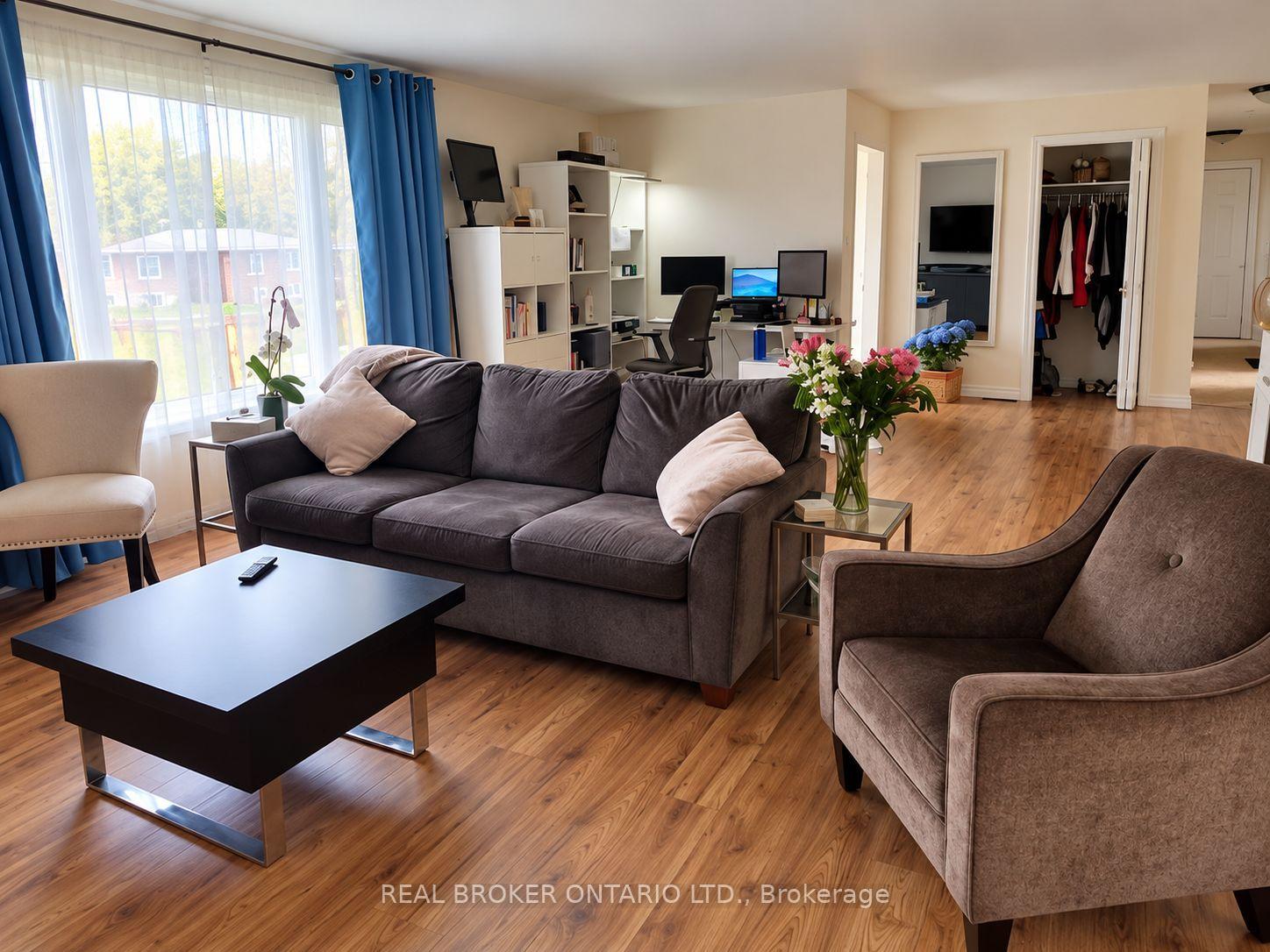 Photo 24 of 217 John Street, Clearview, Stayner — HOMEH