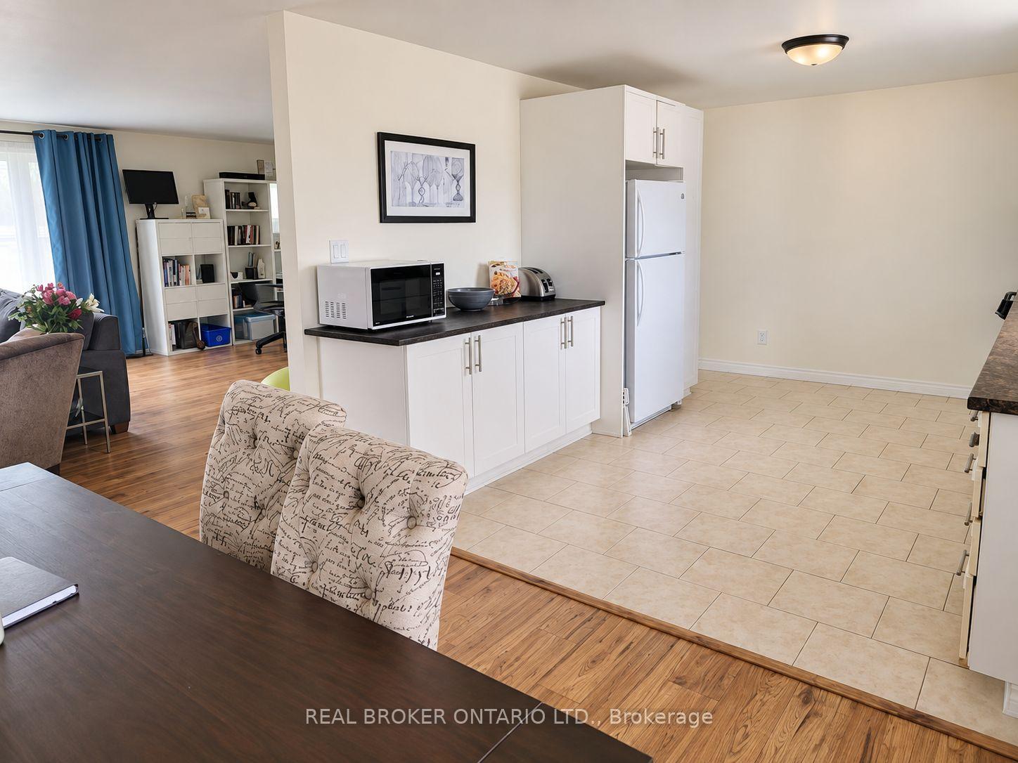 Photo 29 of 217 John Street, Clearview, Stayner — HOMEH