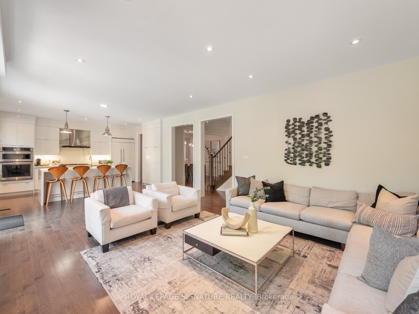 Photo 13 of 35 Acheson Boulevard, Scarborough, Centennial Scarborough — HOMEH