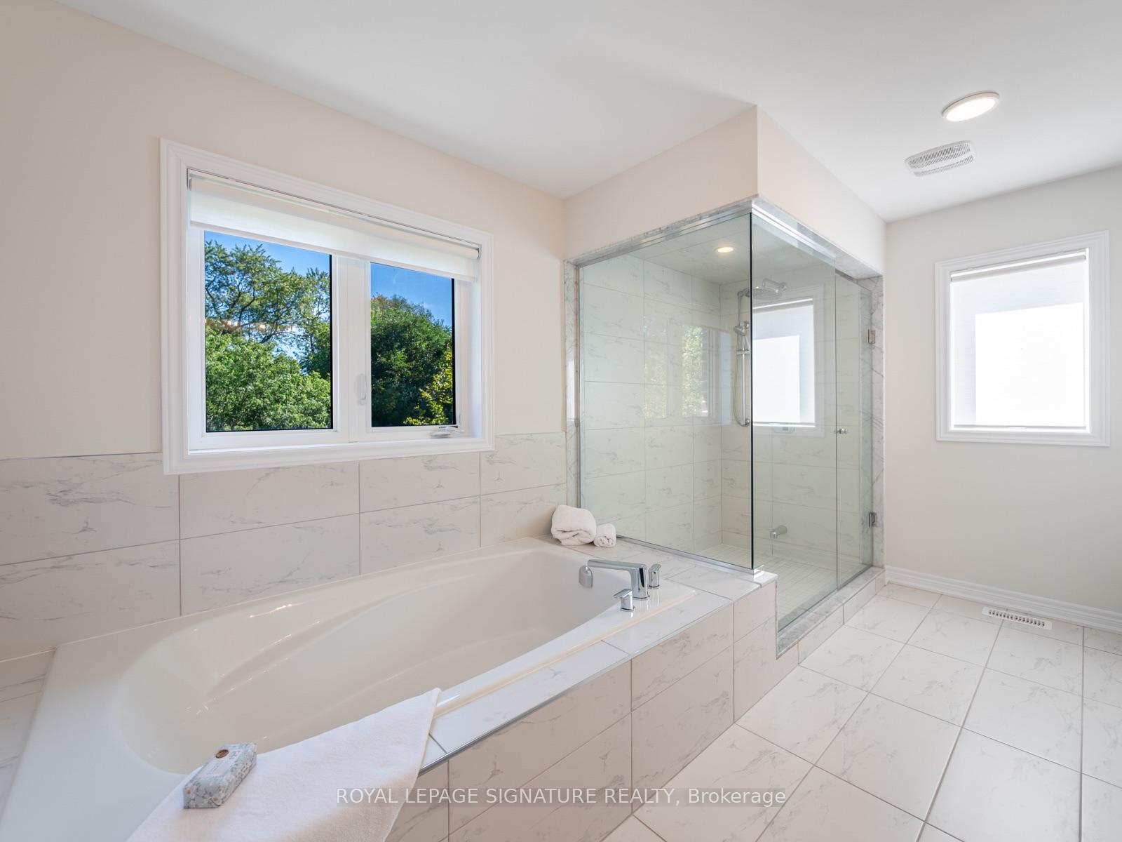 Photo 23 of 35 Acheson Boulevard, Scarborough, Centennial Scarborough — HOMEH