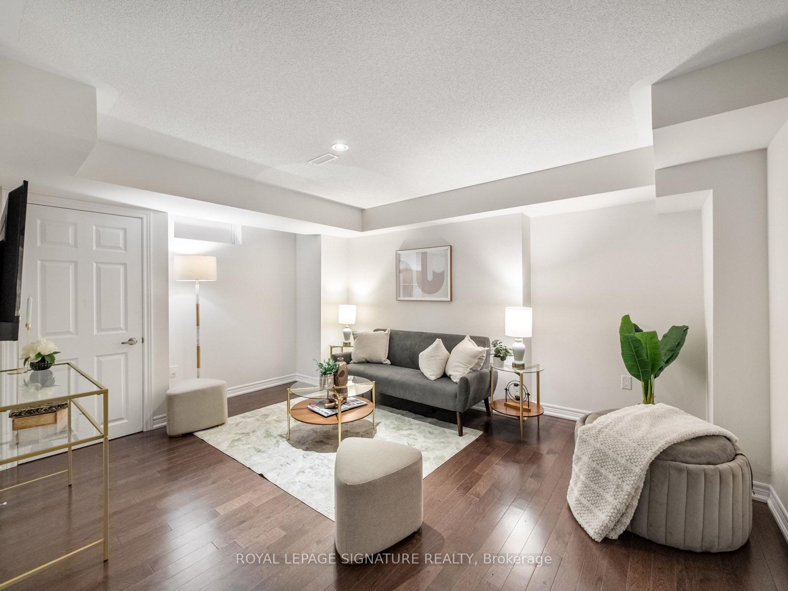 Photo 33 of 35 Acheson Boulevard, Scarborough, Centennial Scarborough — HOMEH
