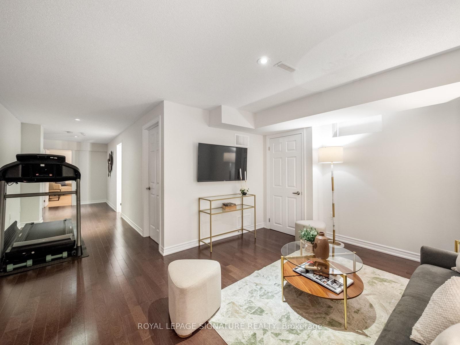 Photo 34 of 35 Acheson Boulevard, Scarborough, Centennial Scarborough — HOMEH