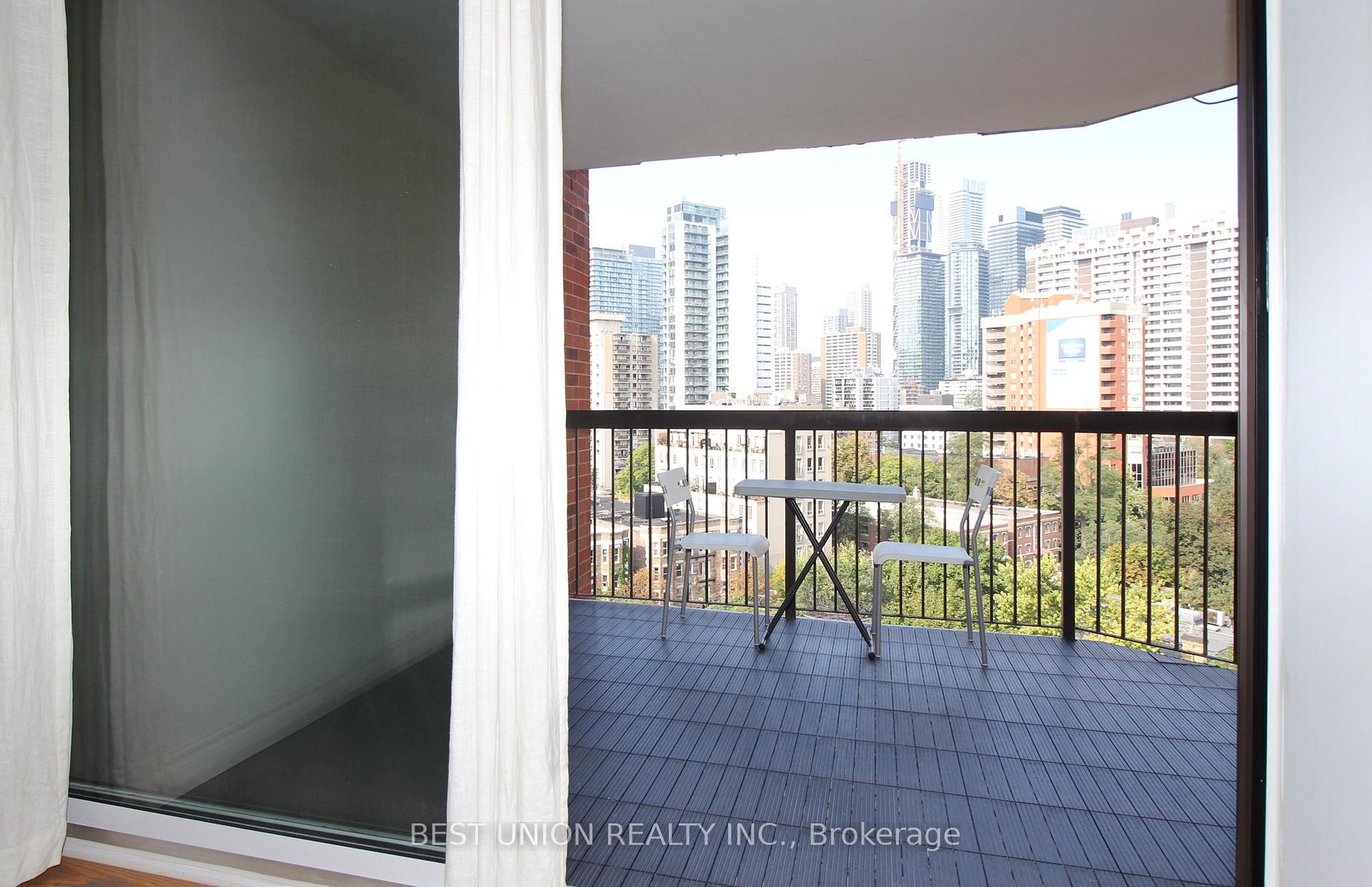 Photo 14 of Unit 1209, 77 Maitland Place, Toronto, Cabbagetown-South St. James Town — HOMEH