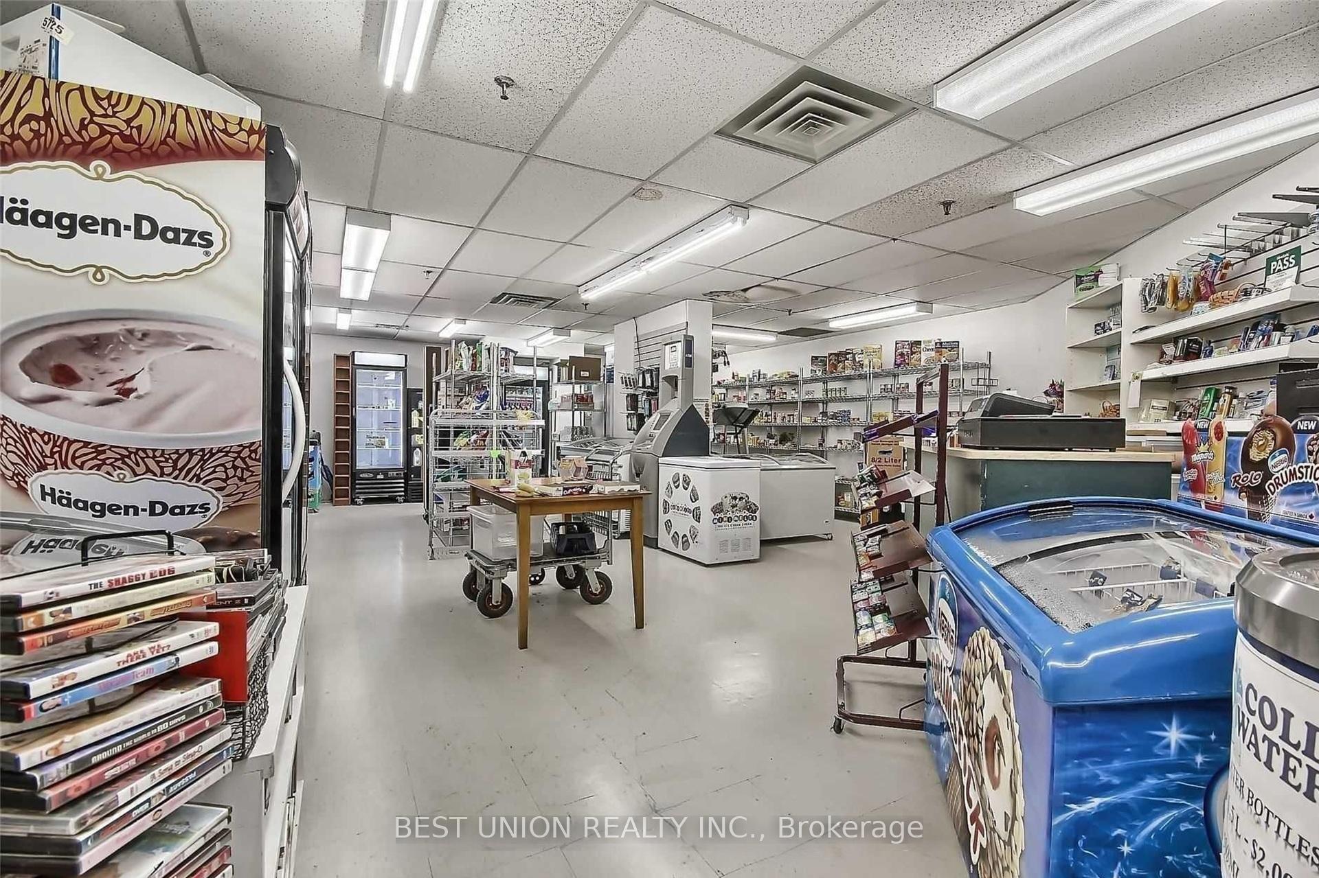 Photo 25 of Unit 1209, 77 Maitland Place, Toronto, Cabbagetown-South St. James Town — HOMEH