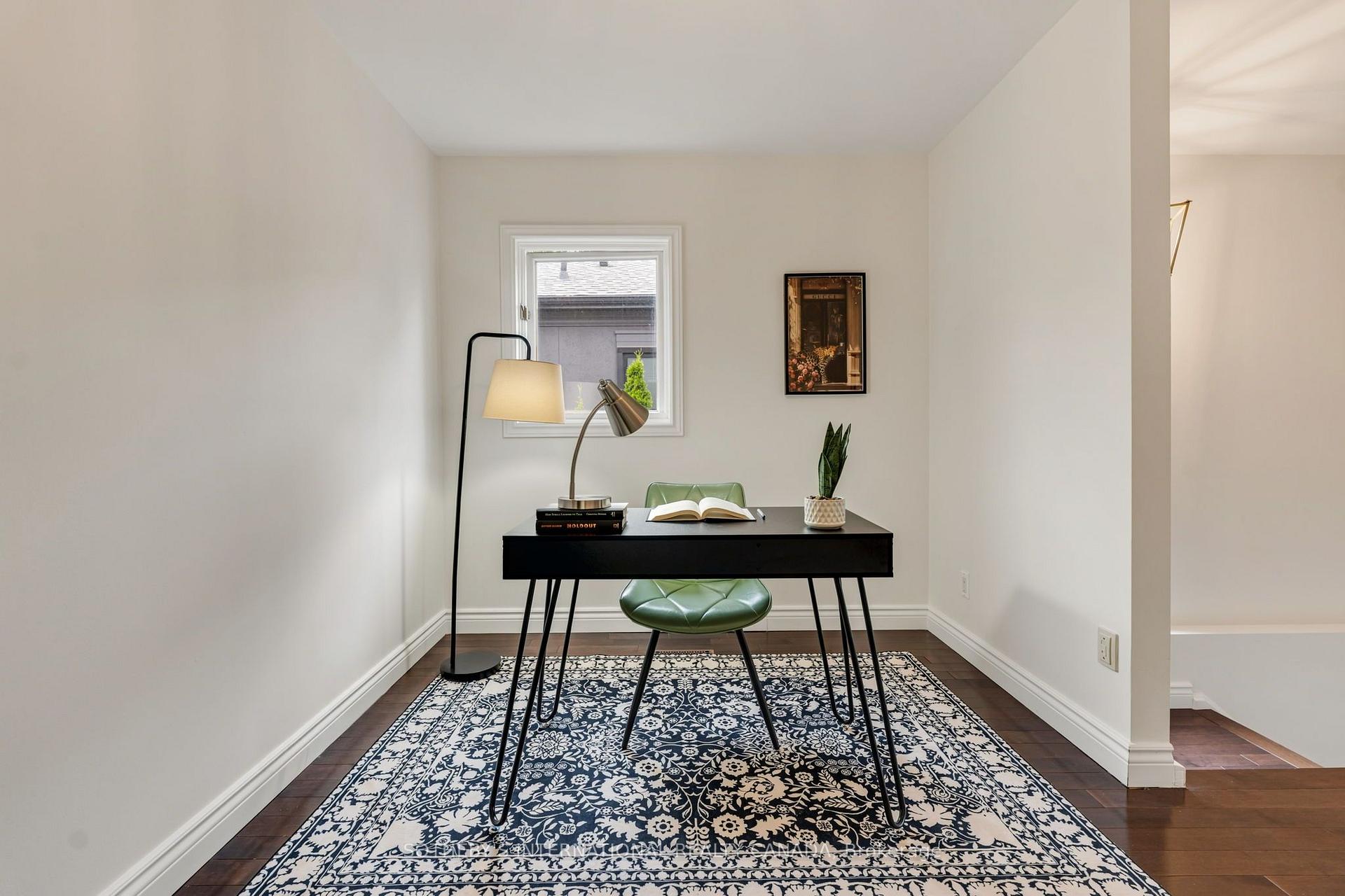 Photo 26 of 122 Brentcliffe Road, Toronto, Leaside — HOMEH