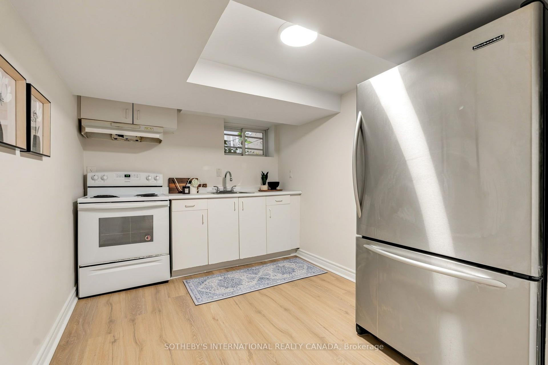 Photo 43 of 122 Brentcliffe Road, Toronto, Leaside — HOMEH
