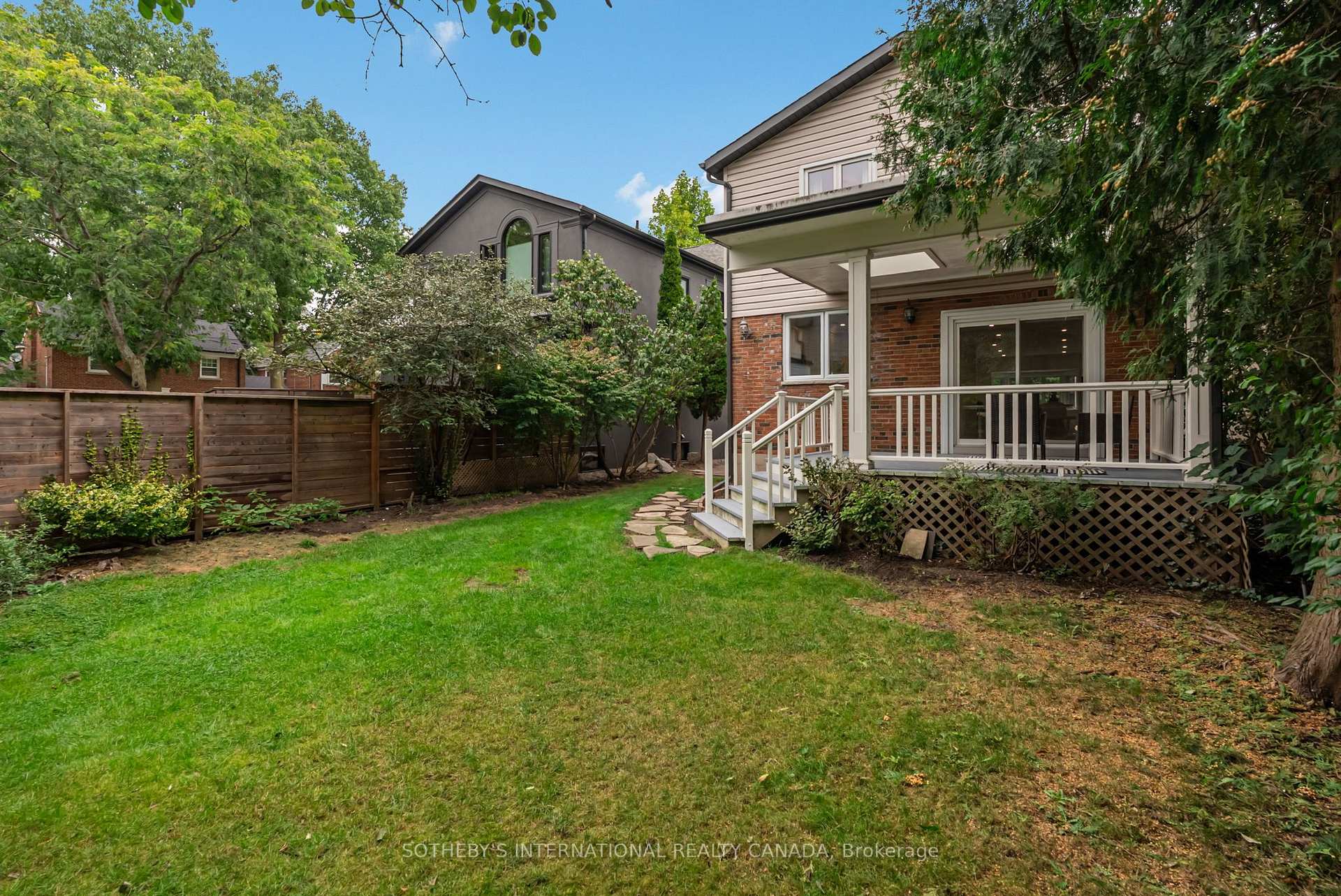 Photo 53 of 122 Brentcliffe Road, Toronto, Leaside — HOMEH