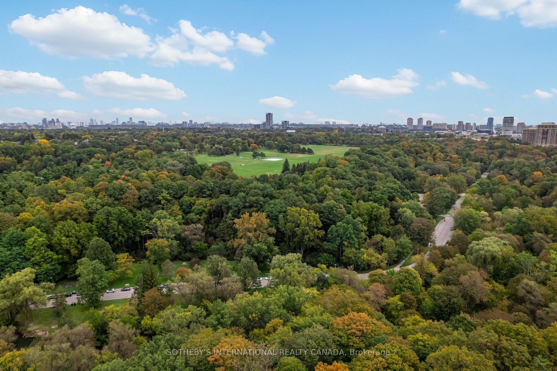 Photo 59 of 122 Brentcliffe Road, Toronto, Leaside — HOMEH