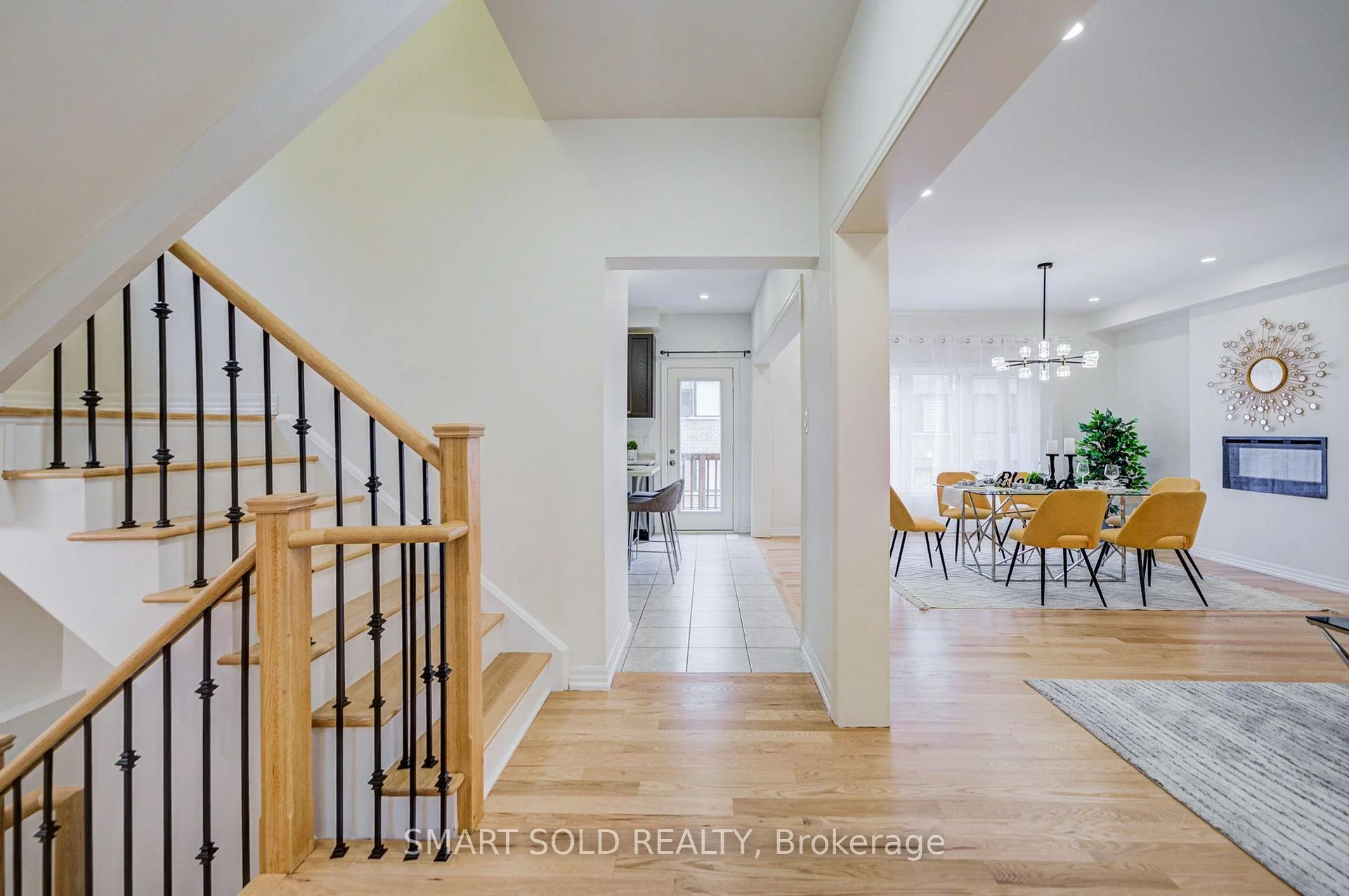 Photo 68 of 67 Tango Crescent, Newmarket, Woodland Hill — HOMEH