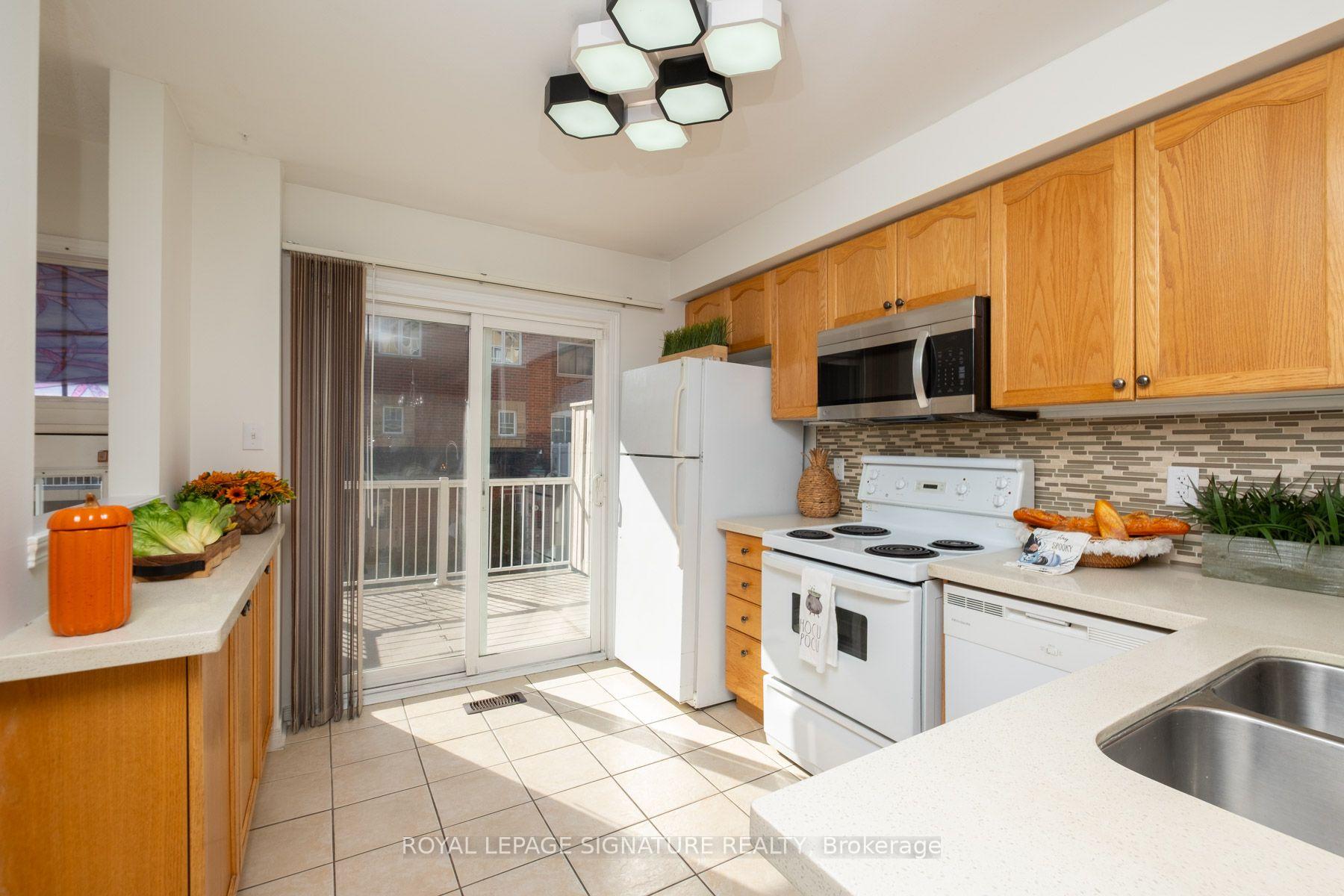 Photo 12 of Unit 85, 1775 Valley Farm Road, Pickering, Town Centre — HOMEH
