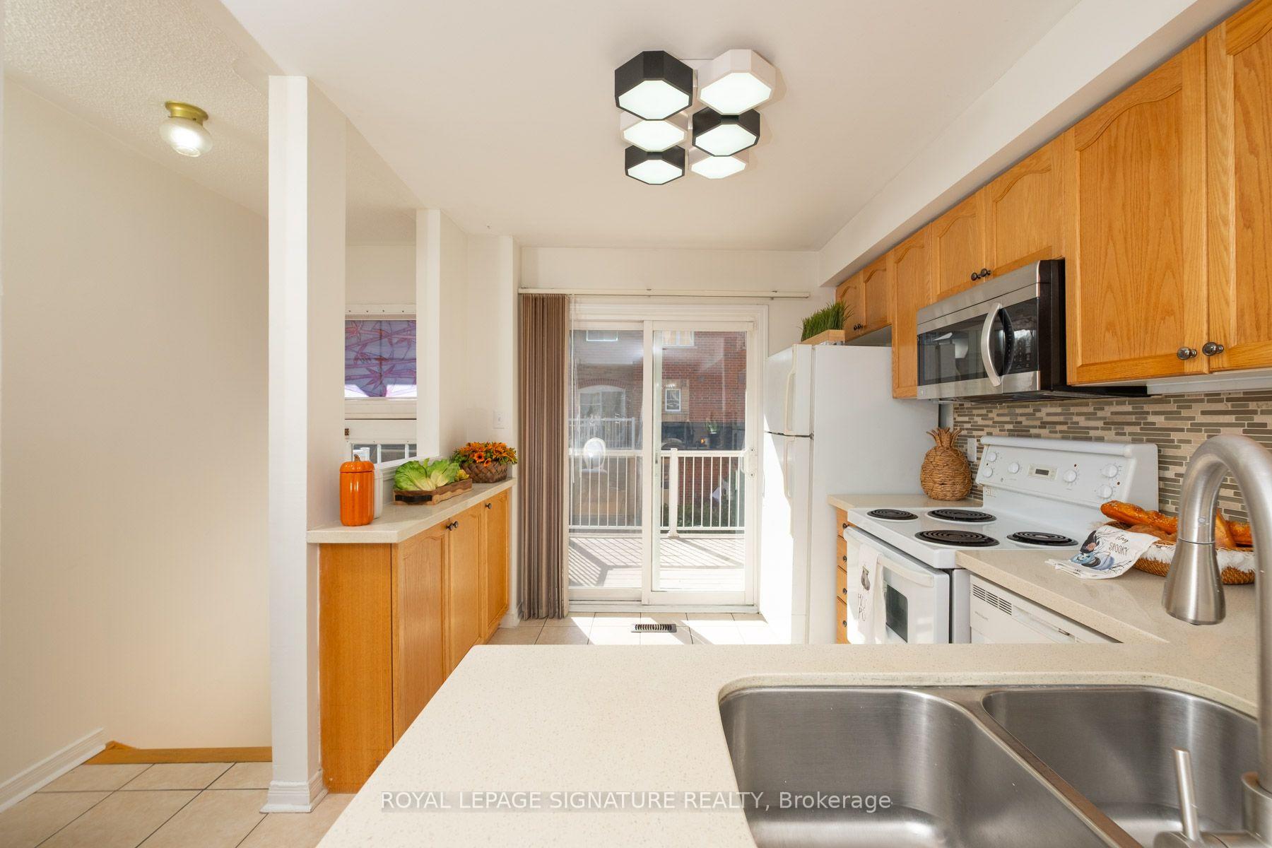 Photo 13 of Unit 85, 1775 Valley Farm Road, Pickering, Town Centre — HOMEH
