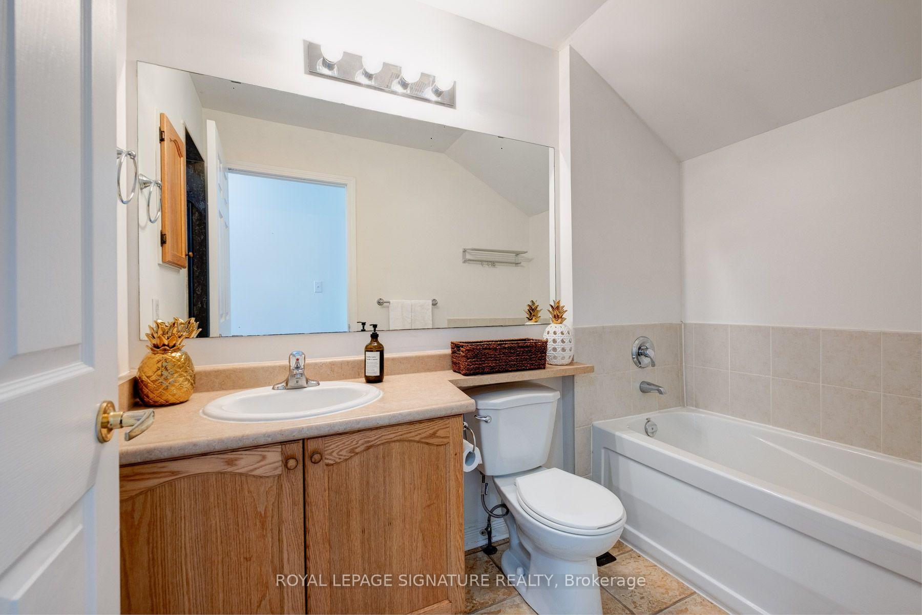 Photo 21 of Unit 85, 1775 Valley Farm Road, Pickering, Town Centre — HOMEH
