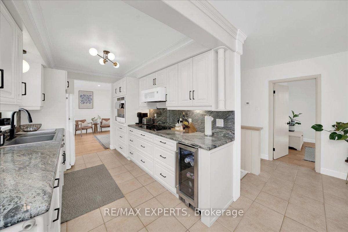 Photo 12 of 525 King Street E, Caledon, Bolton North — HOMEH