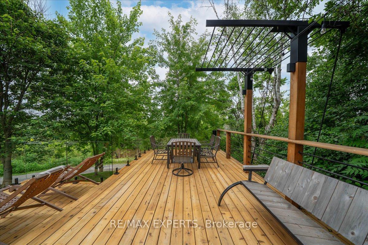 Photo 38 of 525 King Street E, Caledon, Bolton North — HOMEH