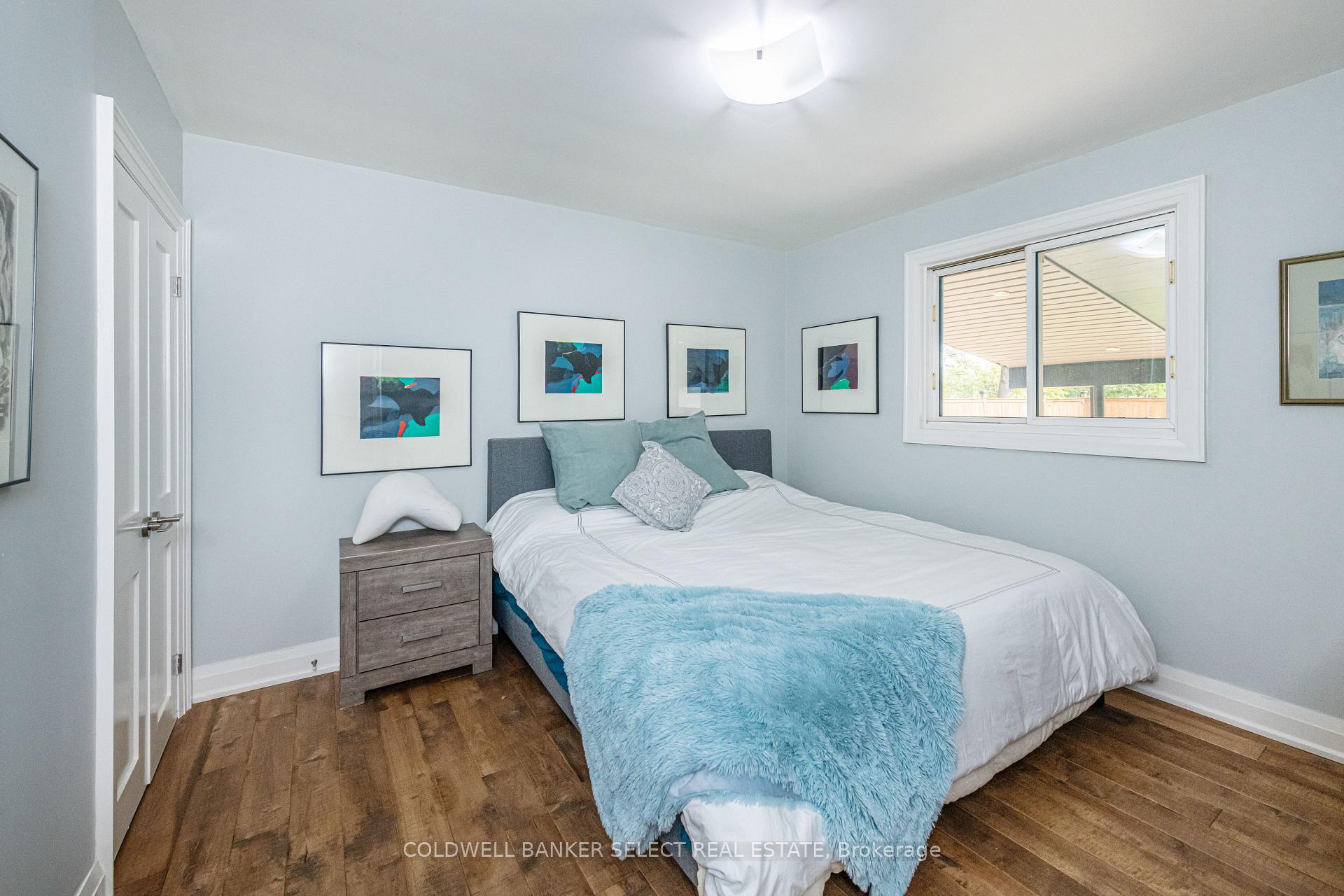 Photo 19 of 158 Ellwood Drive W, Caledon, Bolton West — HOMEH