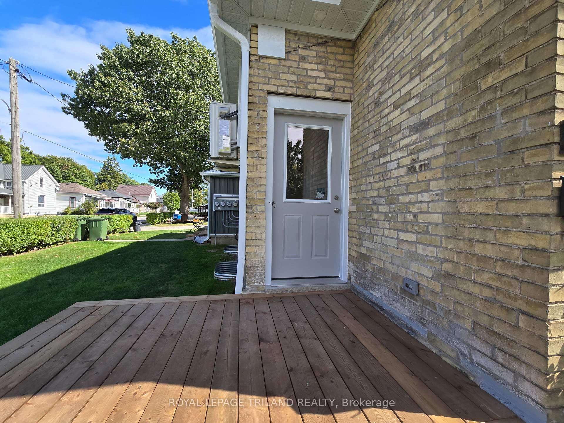 Photo of 245 Ross Street