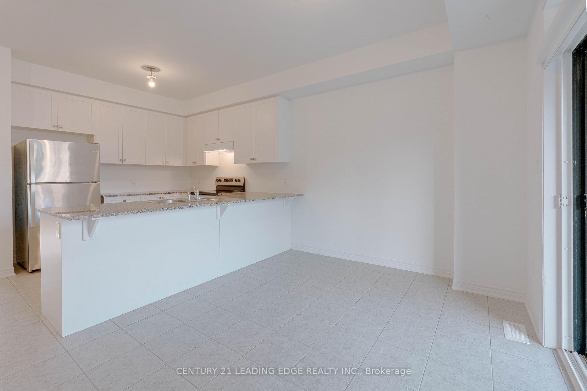 Photo 10 of 15 Haydock Way, Whitby, Port Whitby — HOMEH
