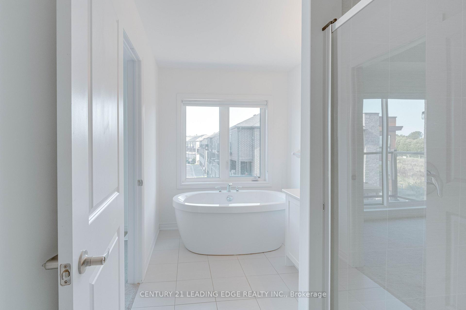 Photo 24 of 15 Haydock Way, Whitby, Port Whitby — HOMEH
