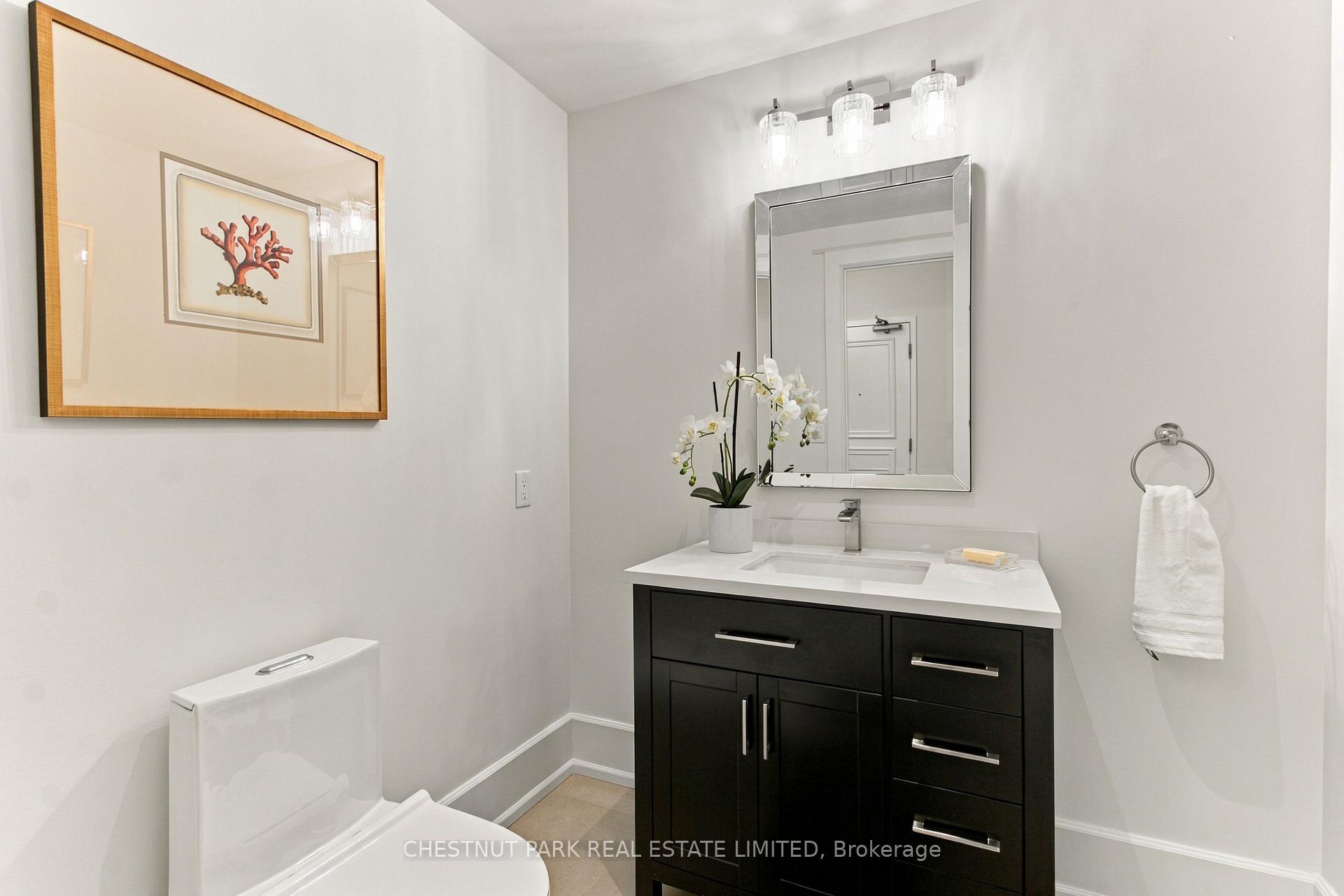 Photo 4 of Unit 203B, 660 Sheppard Avenue E, North York, Bayview Village — HOMEH