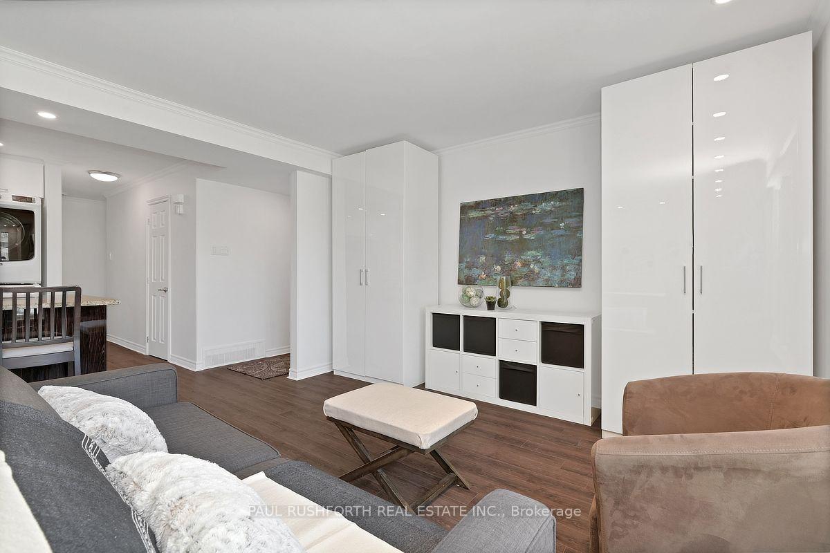 Photo 10 of 2160 Lambeth Walk, Ottawa, Parkway Park — HOMEH