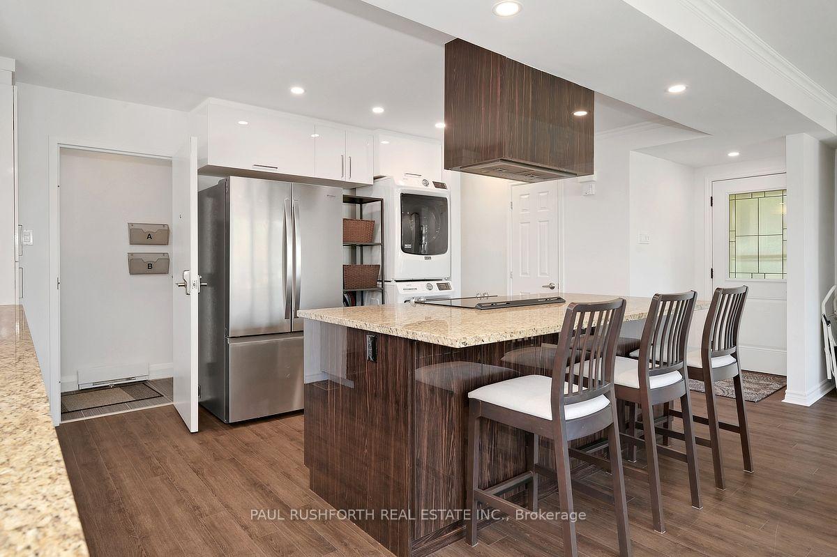 Photo 13 of 2160 Lambeth Walk, Ottawa, Parkway Park — HOMEH