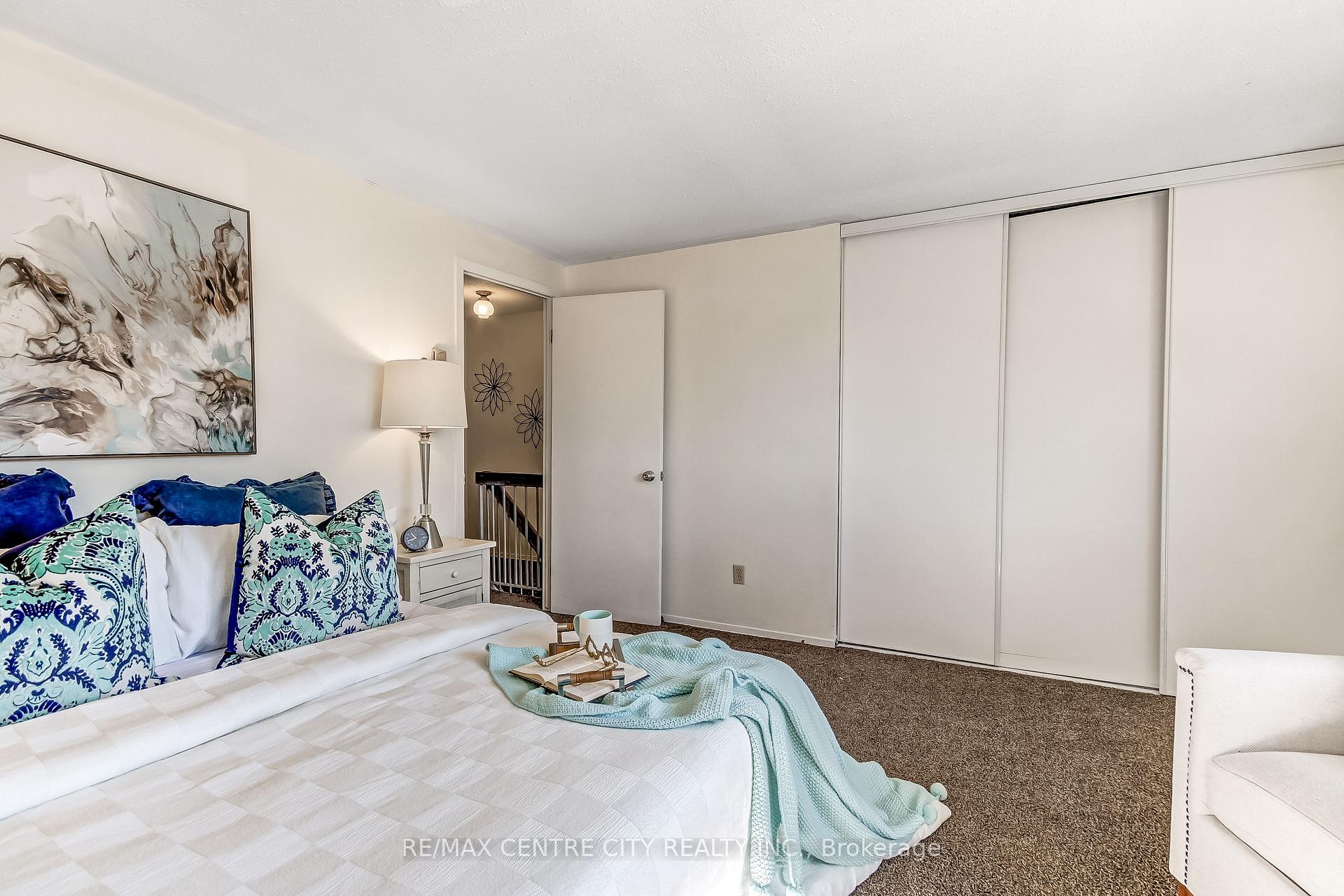 Photo 13 of Unit 30, 101 Highview Avenue E, London, South P — HOMEH