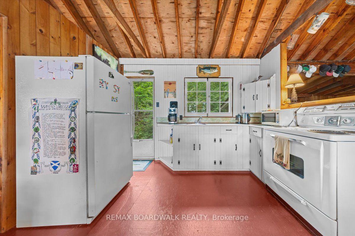 Photo 11 of 648 Bellows Bay Point, Rideau Lakes, Rideau Lakes (South Burgess) Twp — HOMEH