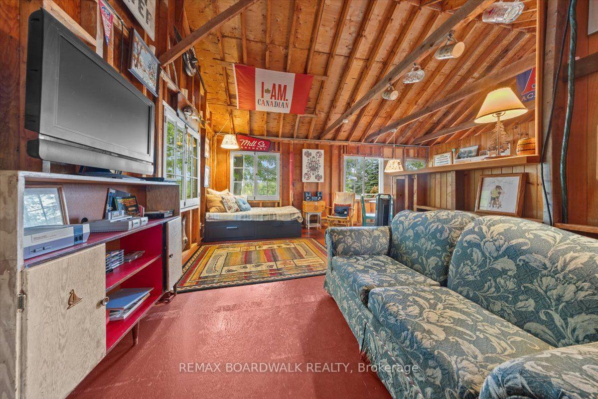 Photo 24 of 648 Bellows Bay Point, Rideau Lakes, Rideau Lakes (South Burgess) Twp — HOMEH