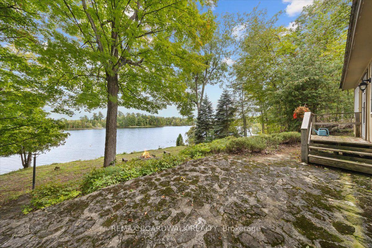 Photo 31 of 648 Bellows Bay Point, Rideau Lakes, Rideau Lakes (South Burgess) Twp — HOMEH