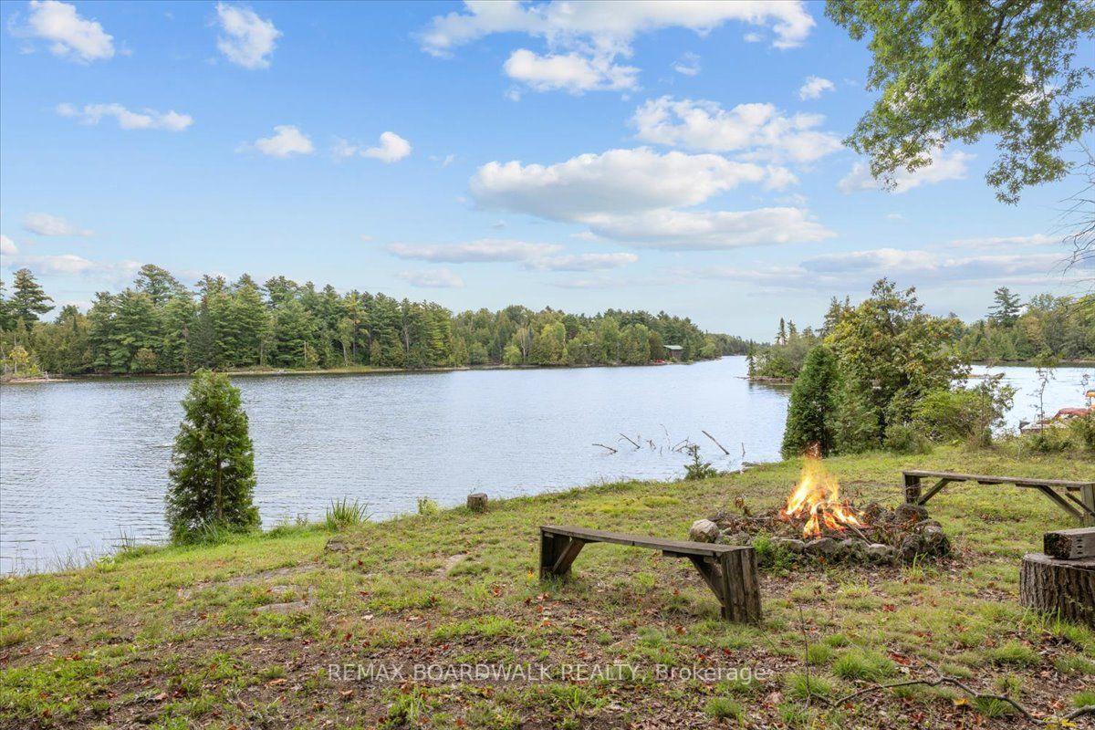 Photo 36 of 648 Bellows Bay Point, Rideau Lakes, Rideau Lakes (South Burgess) Twp — HOMEH