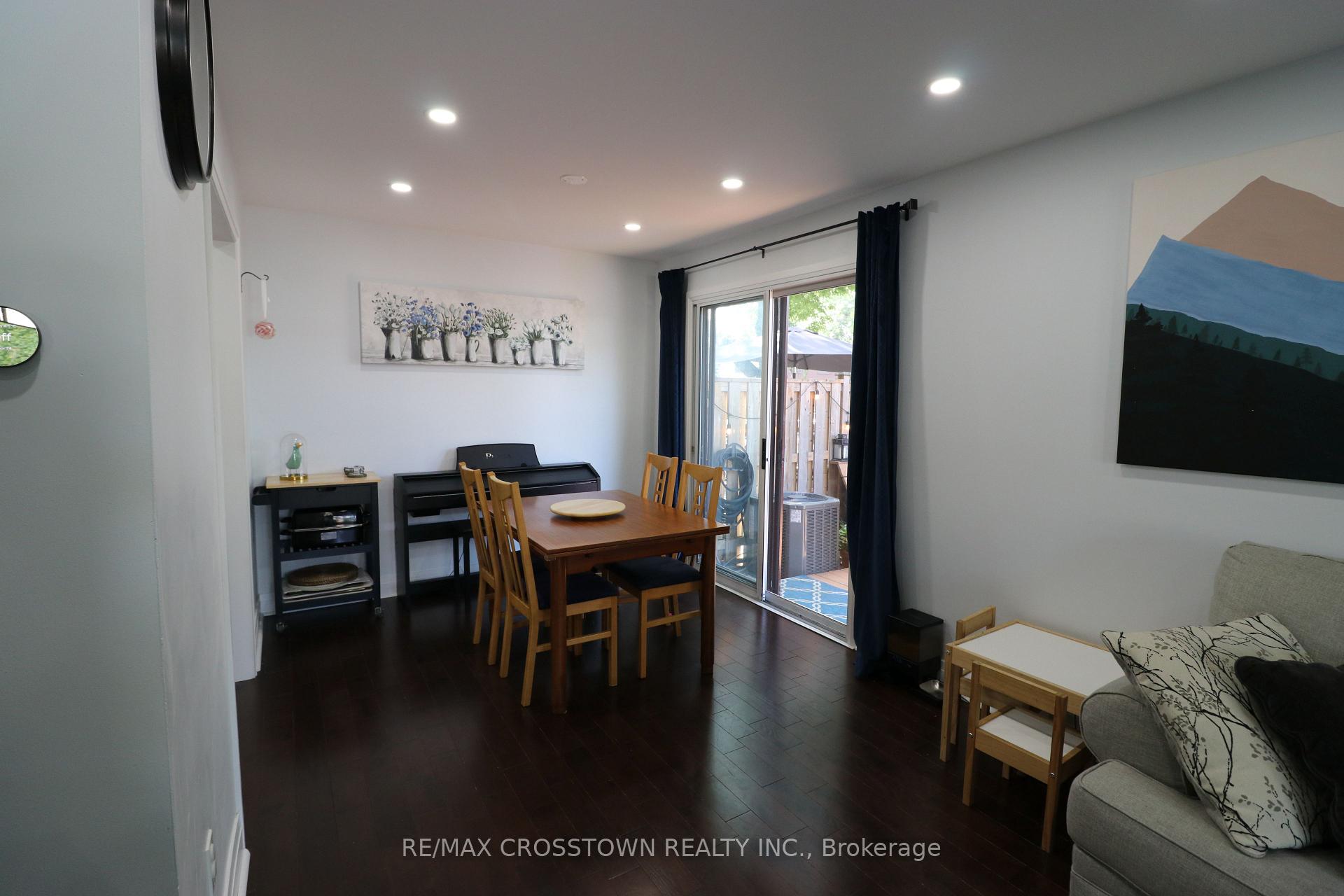 Photo 7 of Unit 81, 6650 Falconer Drive, Mississauga, Streetsville — HOMEH