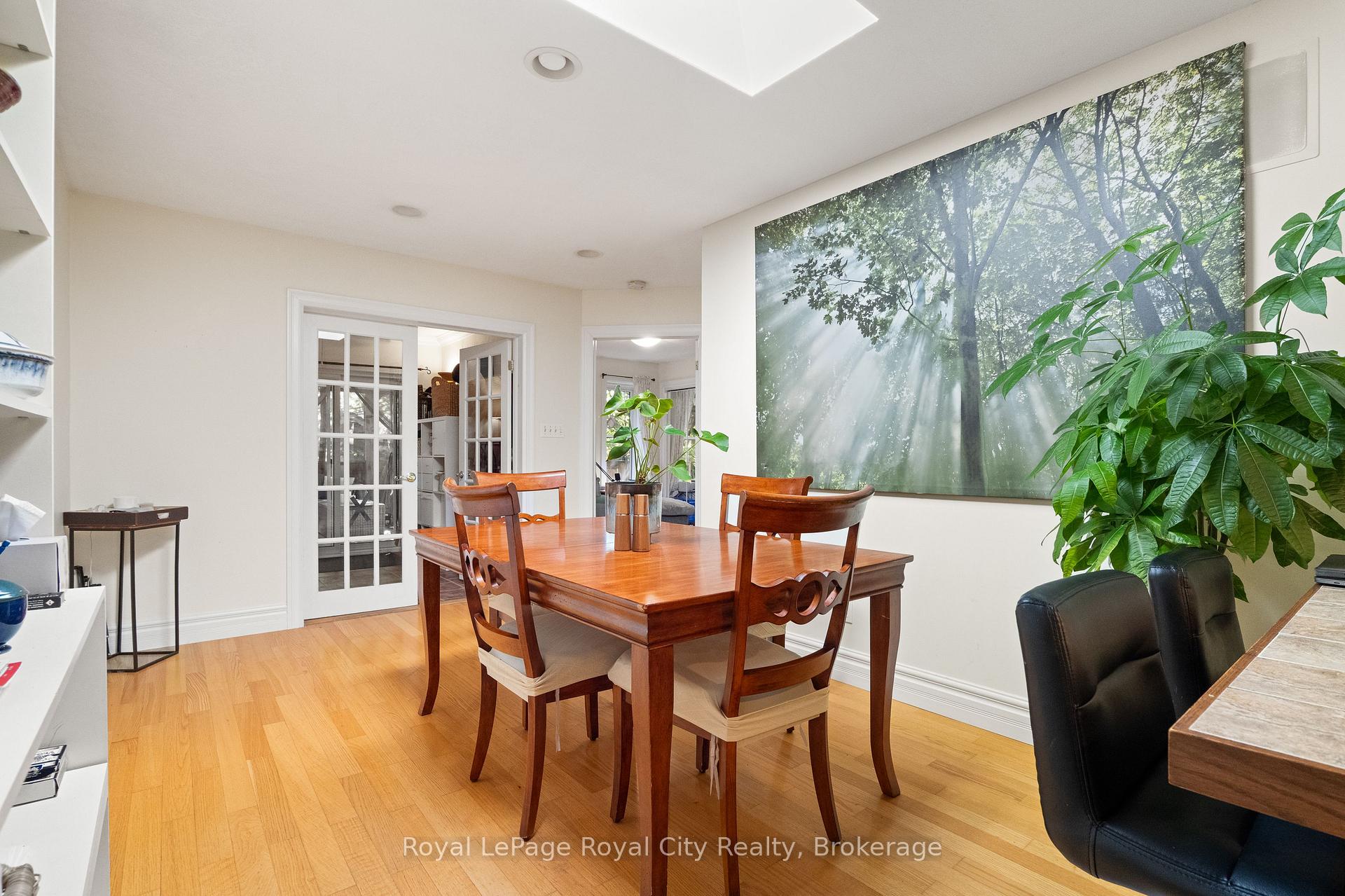 Photo 16 of 98 Waterloo Avenue, Guelph, Downtown — HOMEH