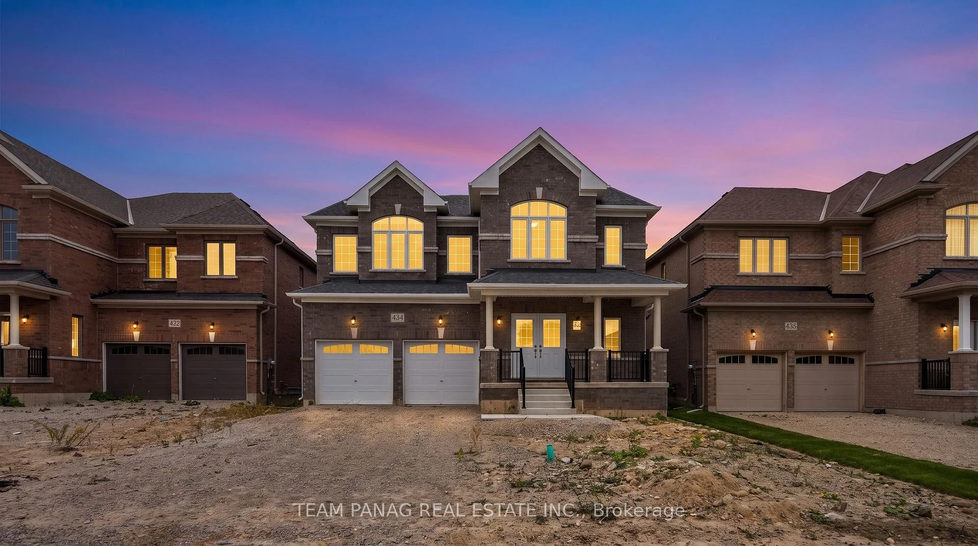 Photo of 434 VanDusen Avenue