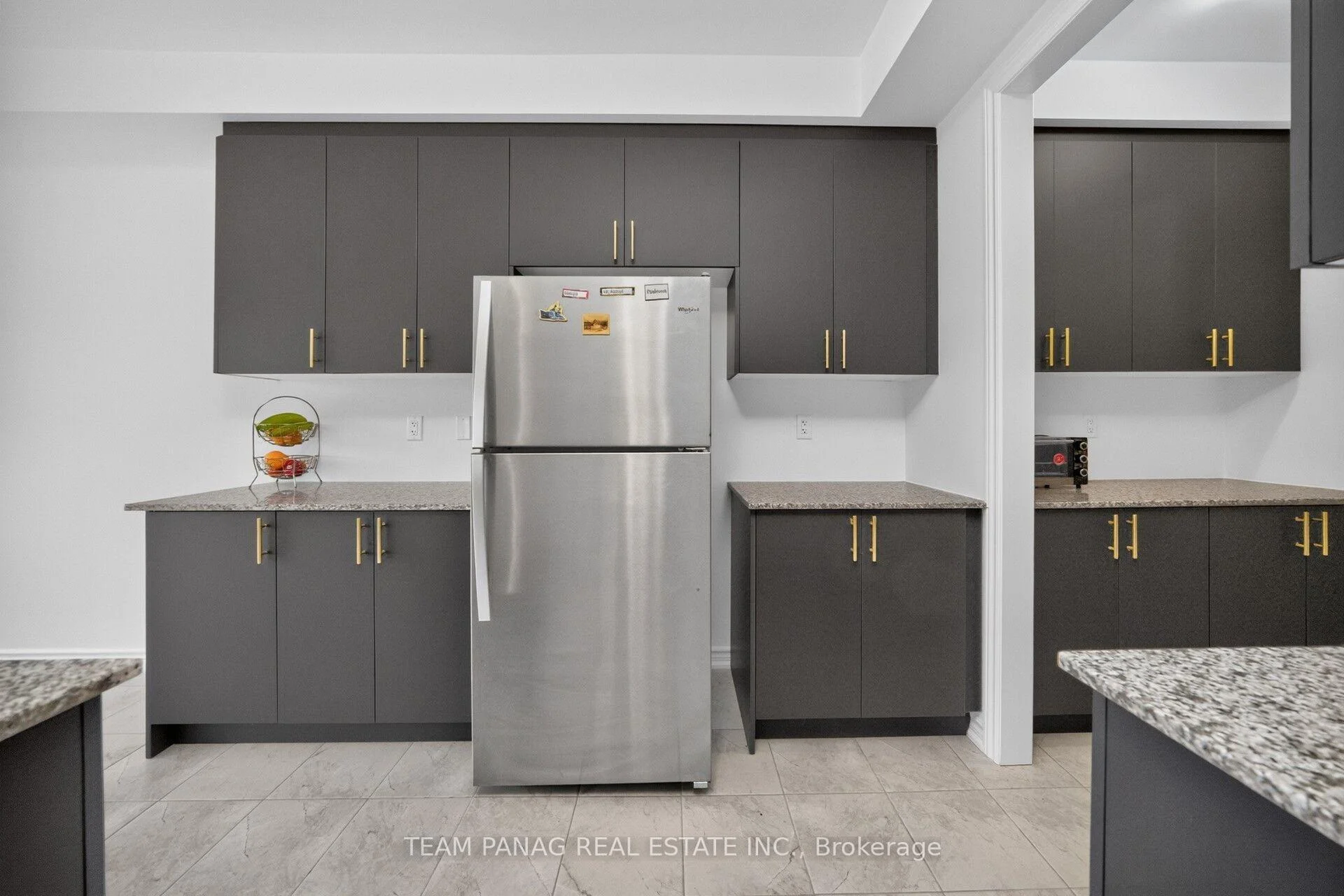 Photo 22 of 434 VanDusen Avenue, Southgate — HOMEH