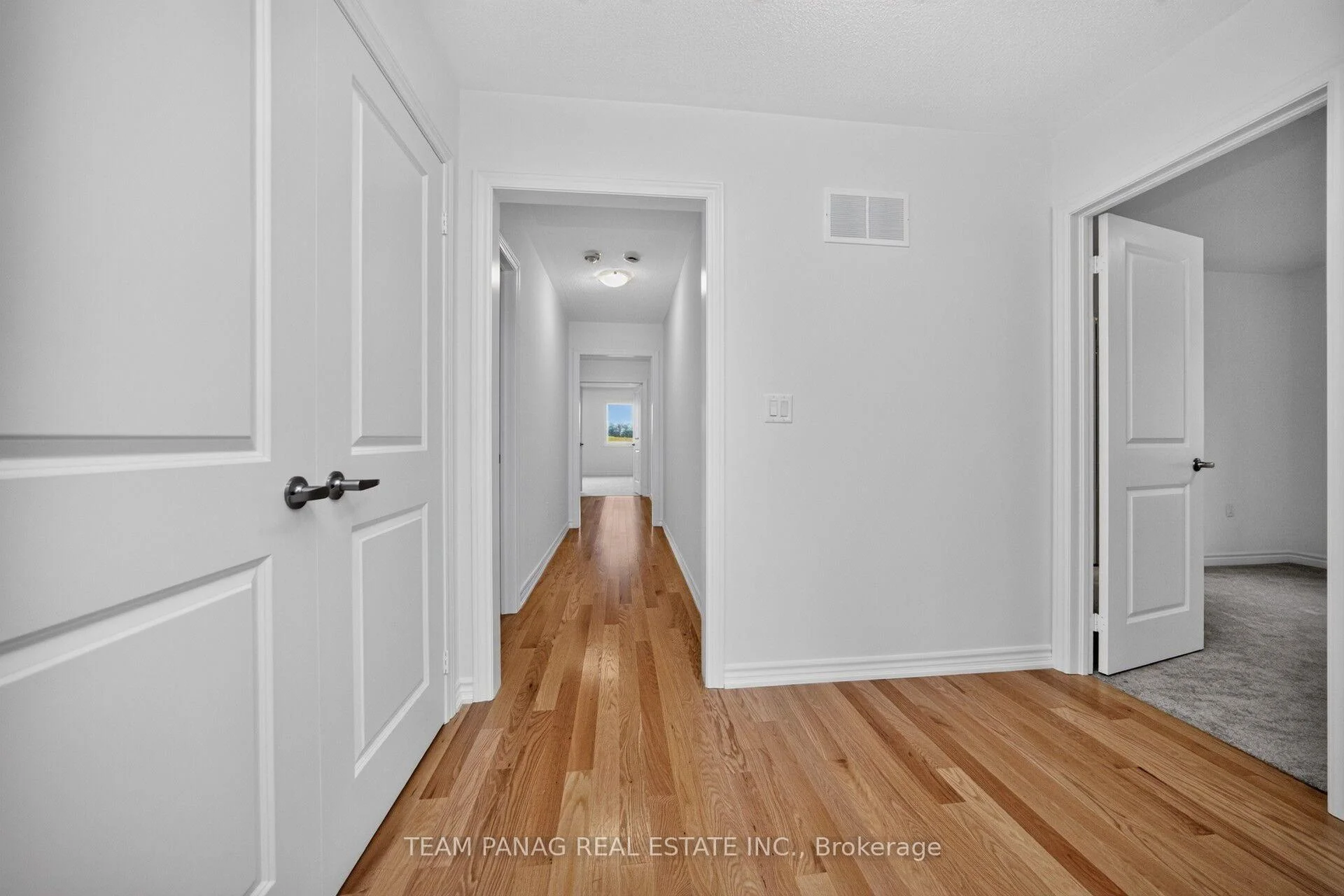 Photo 34 of 434 VanDusen Avenue, Southgate — HOMEH