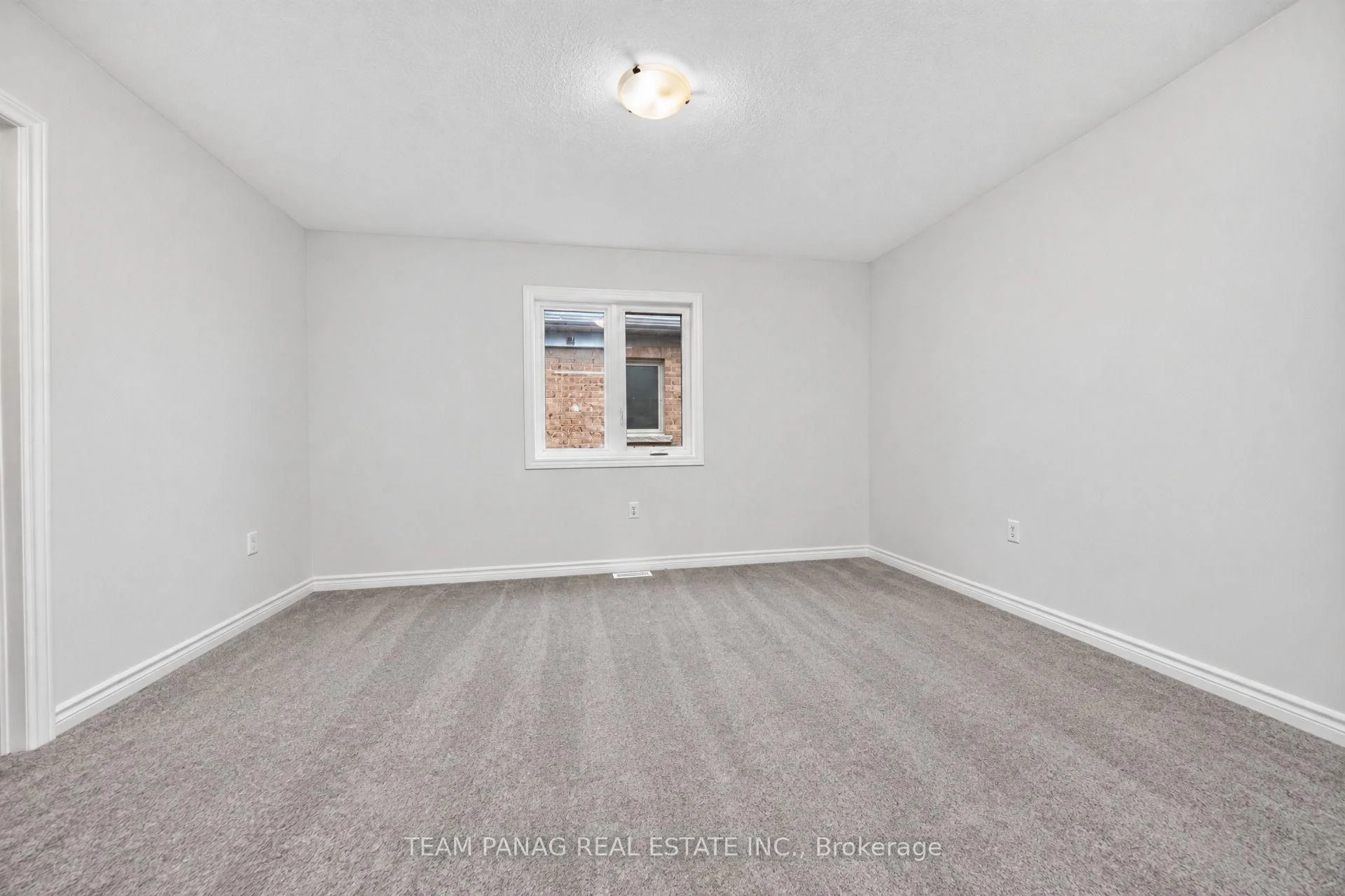 Photo 35 of 434 VanDusen Avenue, Southgate — HOMEH