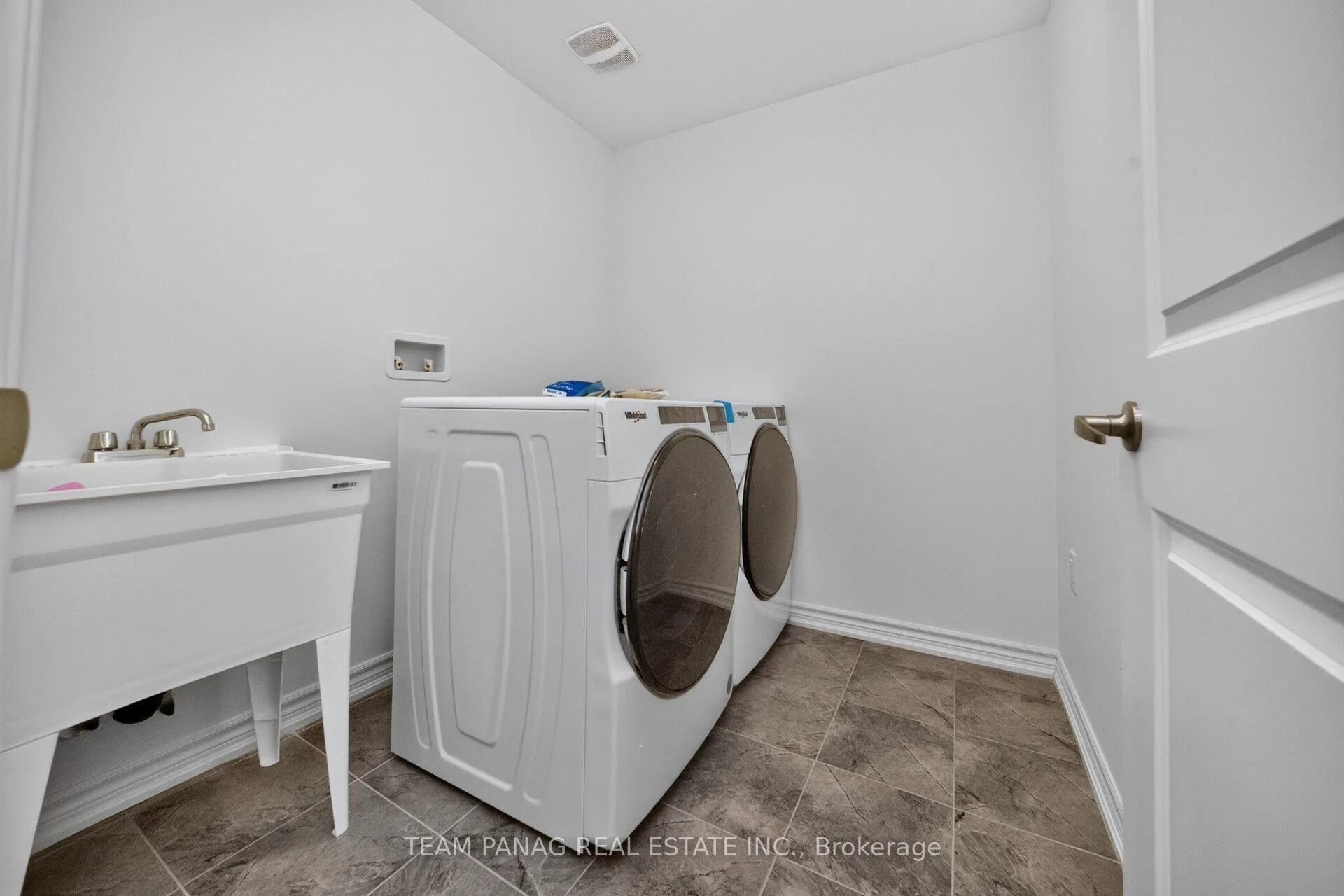 Photo 38 of 434 VanDusen Avenue, Southgate — HOMEH