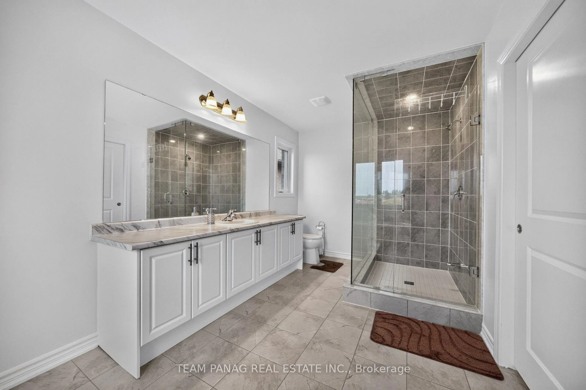 Photo 47 of 434 VanDusen Avenue, Southgate — HOMEH