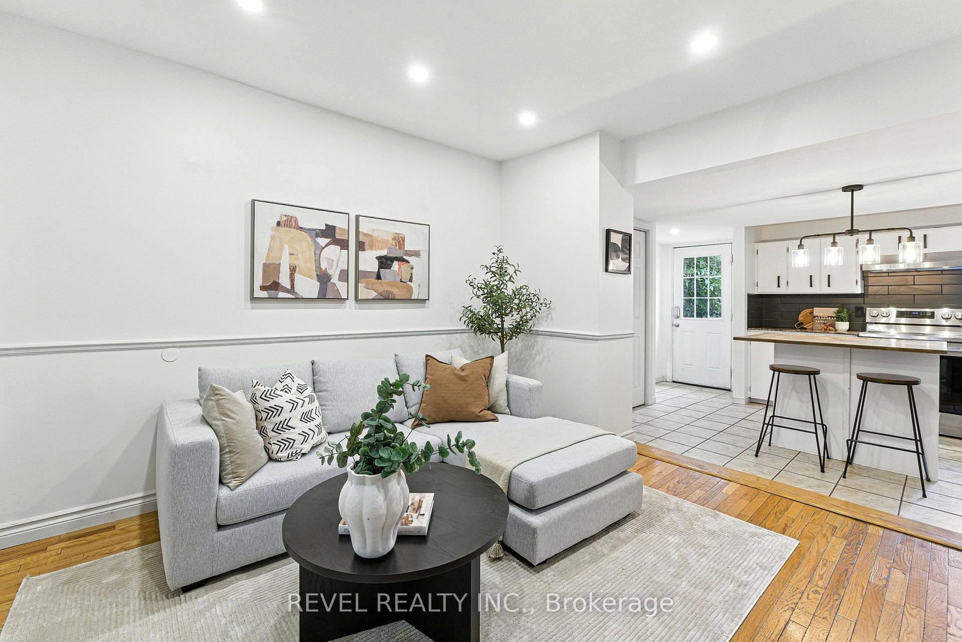 Photo 8 of 236 Cope Street, Hamilton, Homeside — HOMEH
