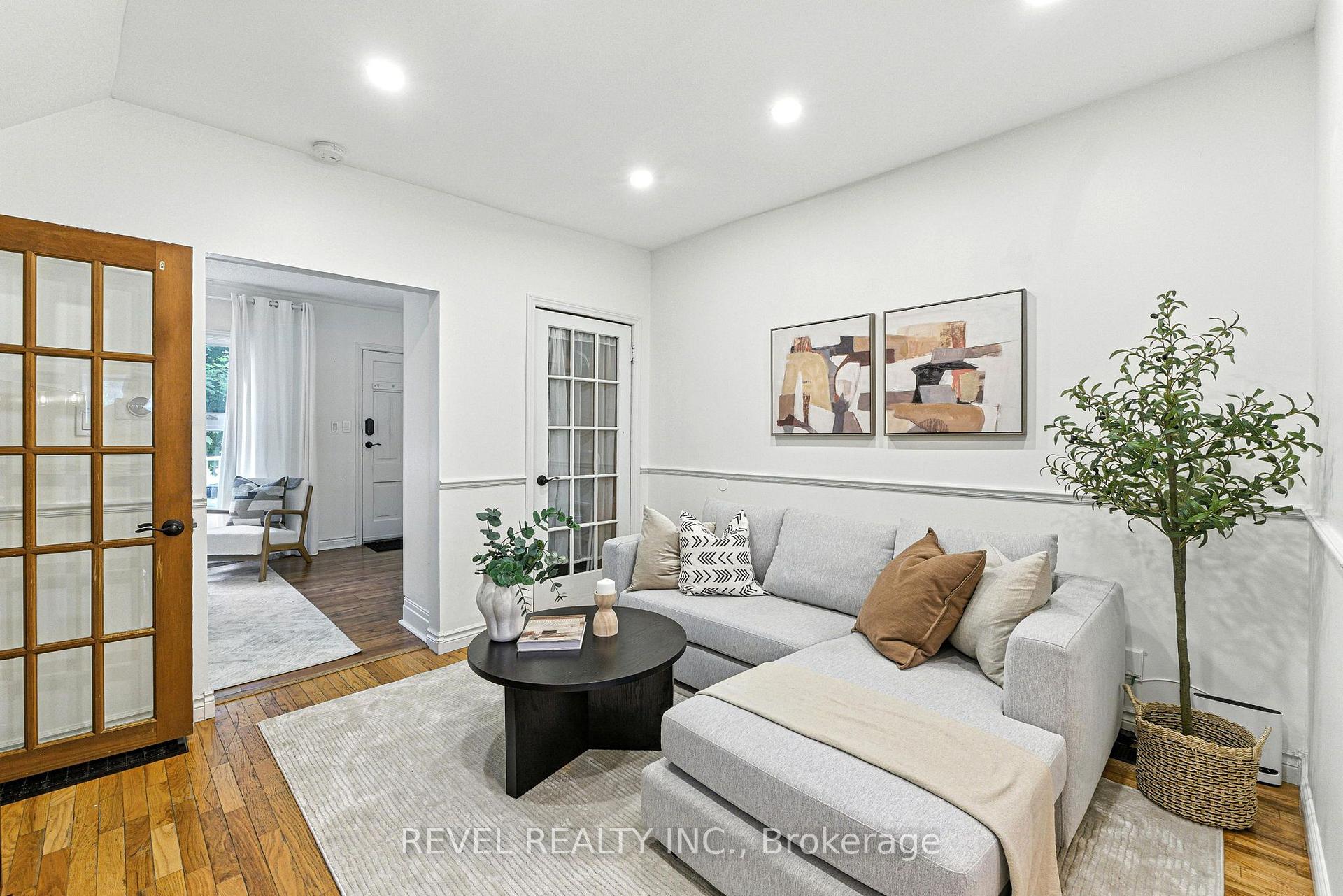 Photo 9 of 236 Cope Street, Hamilton, Homeside — HOMEH
