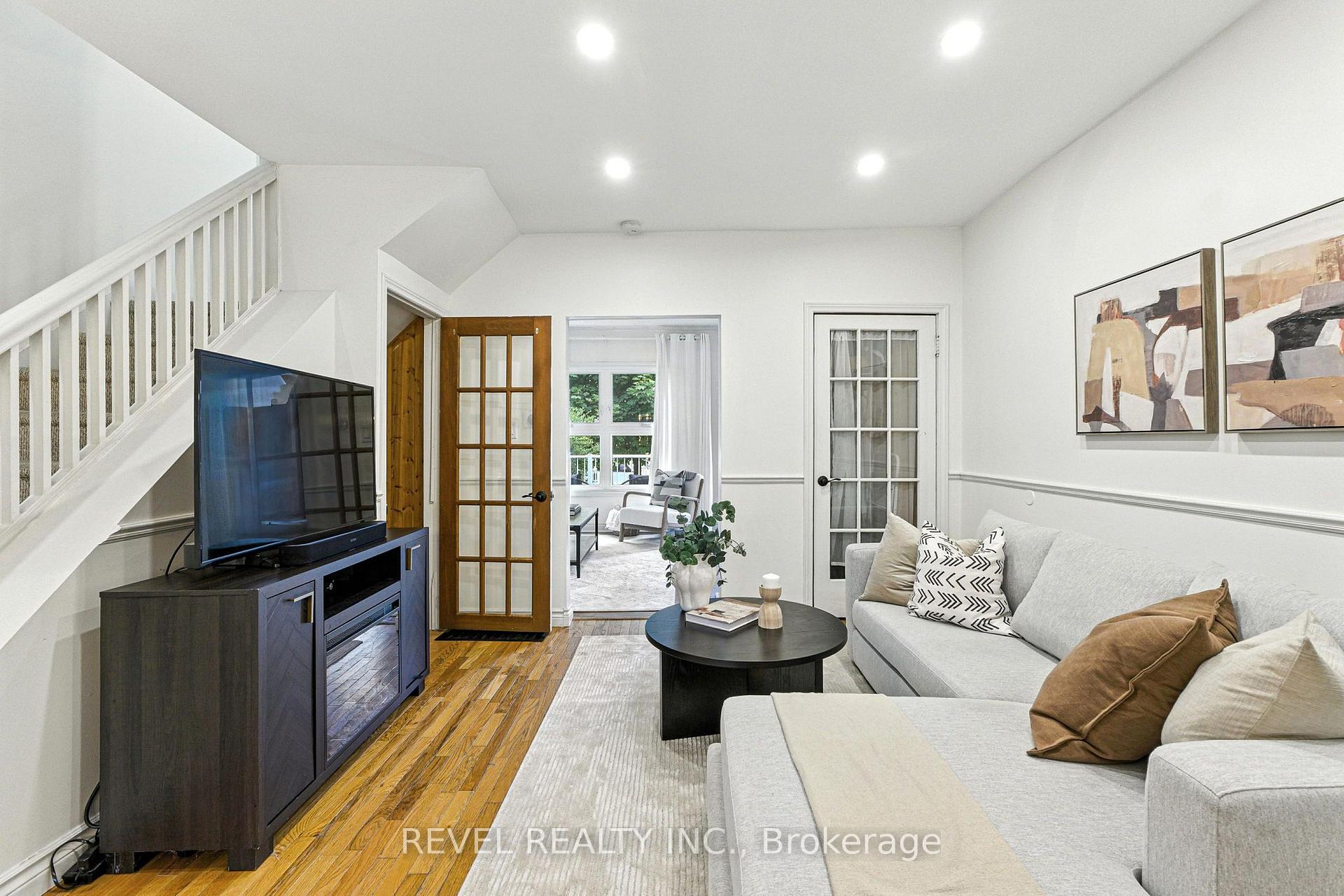 Photo 12 of 236 Cope Street, Hamilton, Homeside — HOMEH