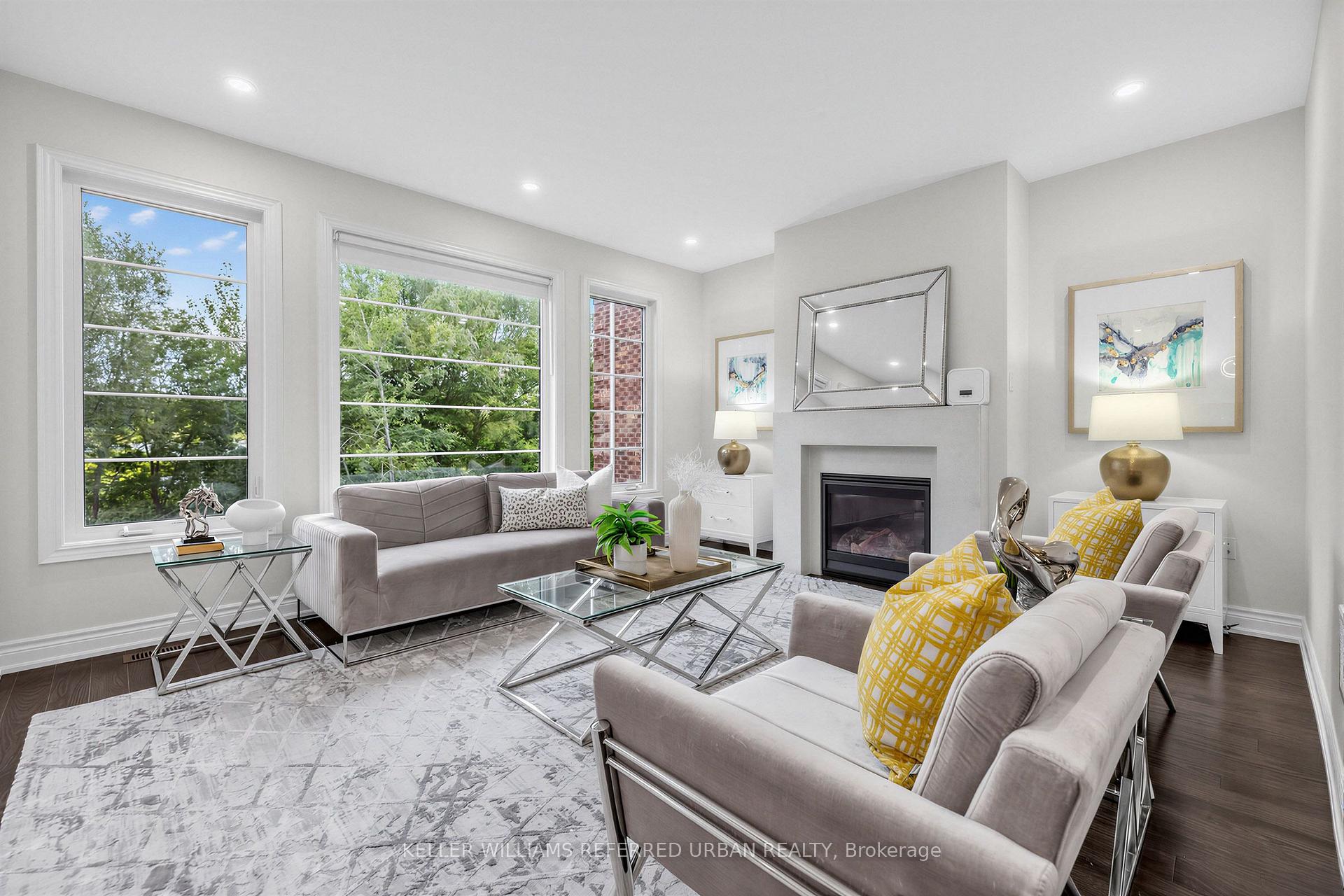Photo 8 of 6 Sharonview Crescent, East Gwillimbury, Sharon — HOMEH