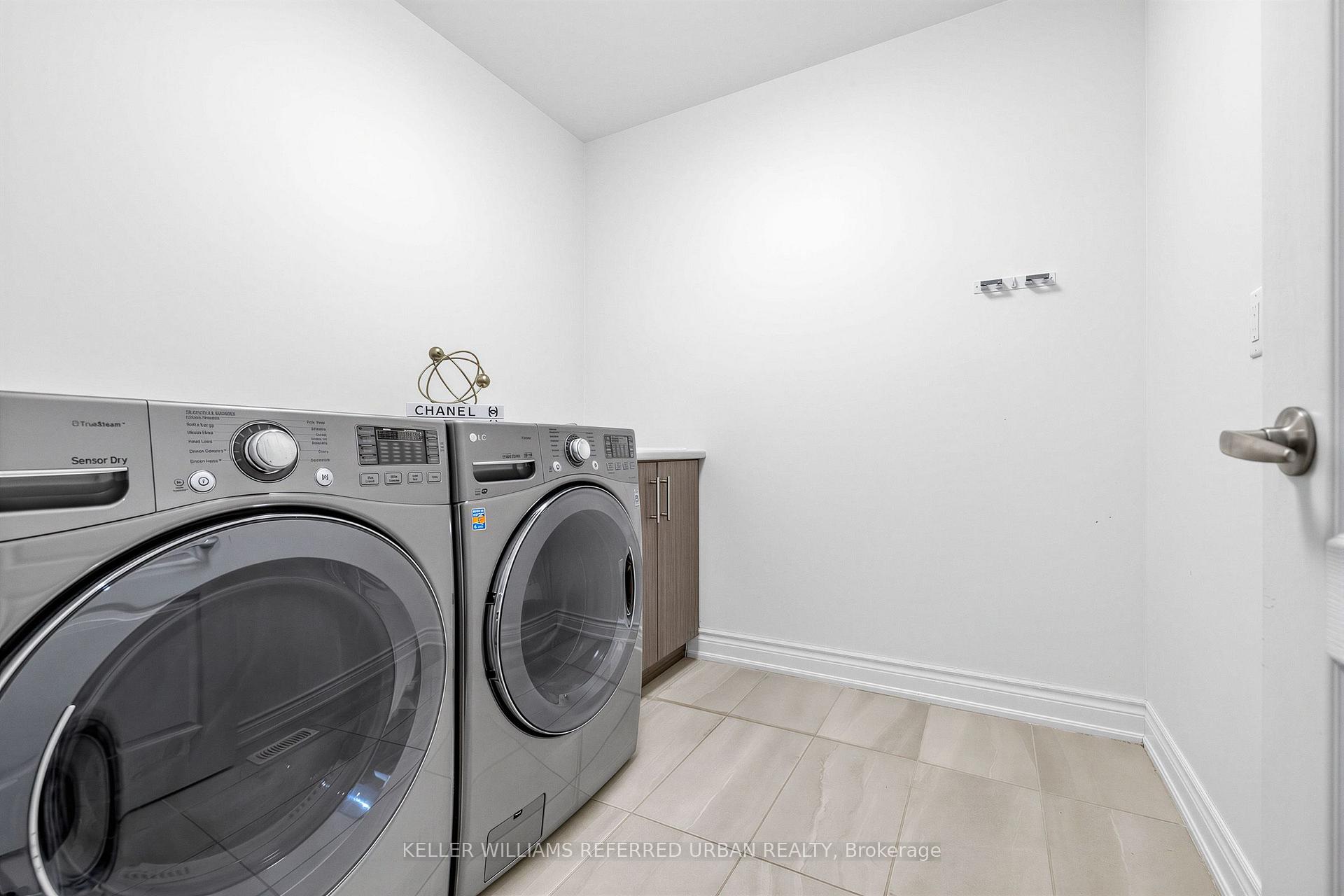 Photo 27 of 6 Sharonview Crescent, East Gwillimbury, Sharon — HOMEH