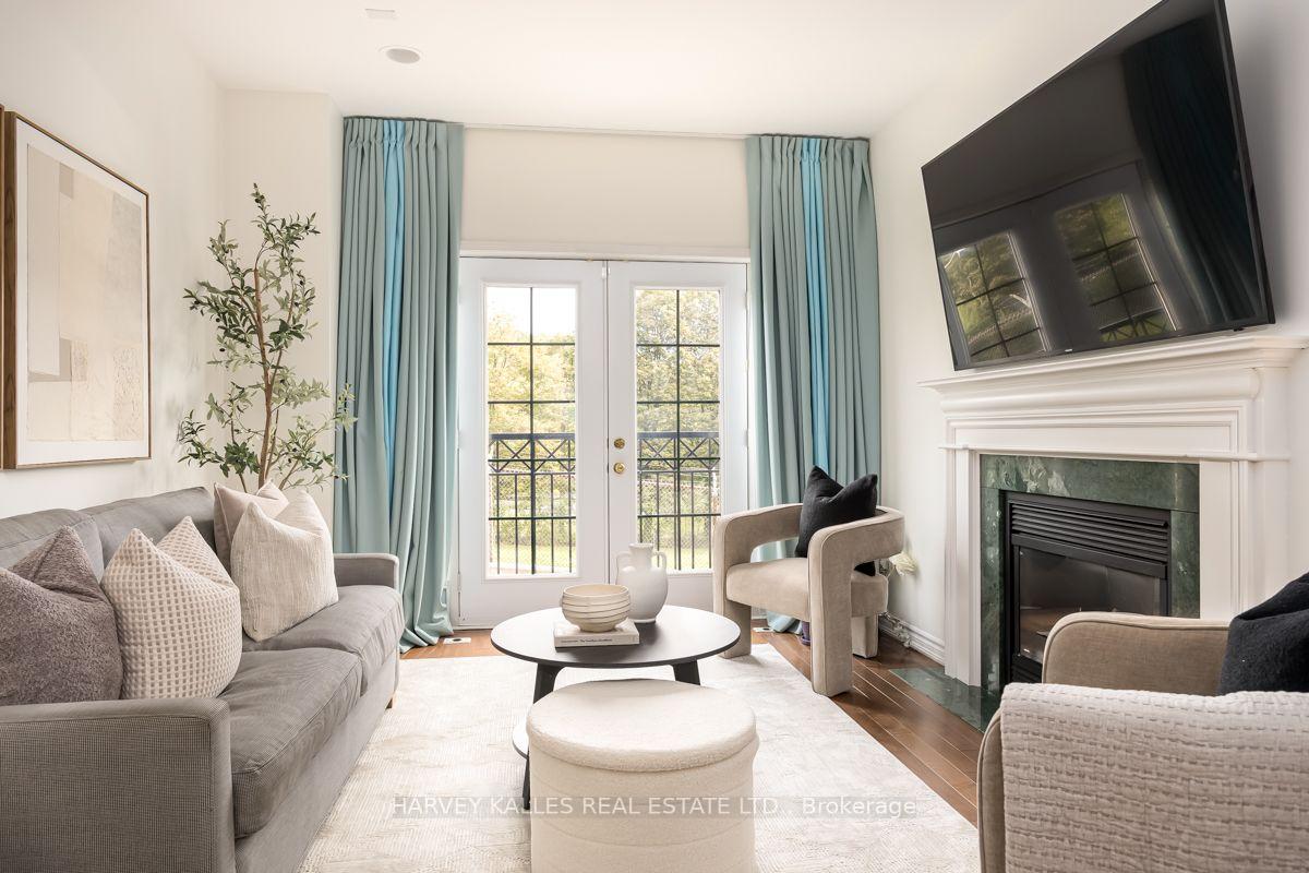 Photo 3 of Unit TH 9, 1 Baxter Street, Toronto, Rosedale-Moore Park — HOMEH
