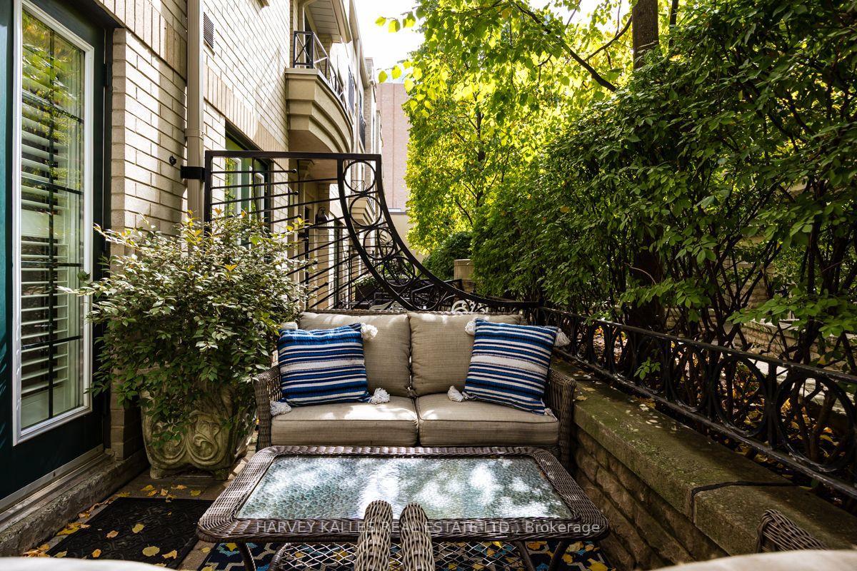 Photo 12 of Unit TH 9, 1 Baxter Street, Toronto, Rosedale-Moore Park — HOMEH