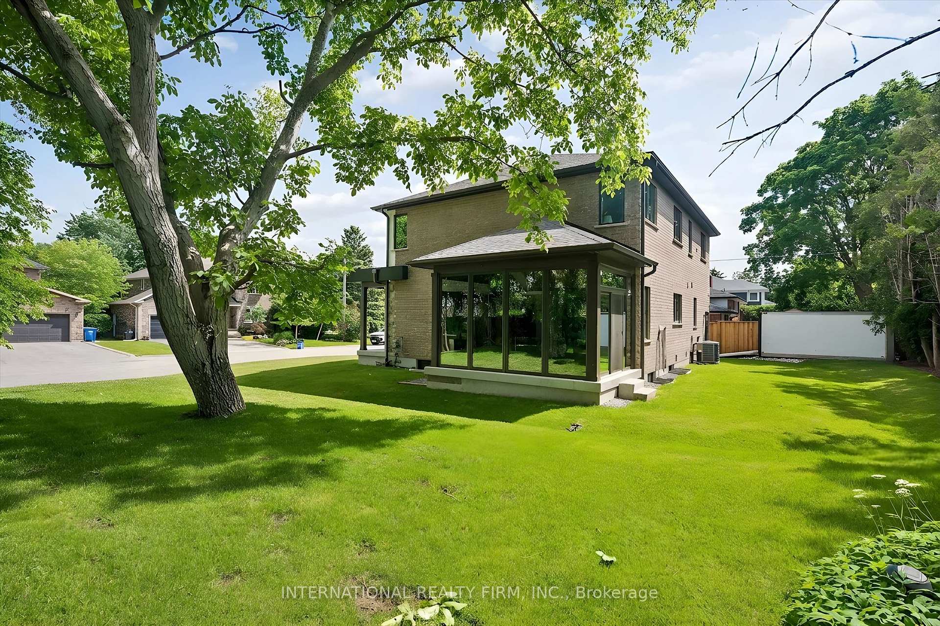 Photo 34 of 2423 Raymore Drive, Burlington, Brant — HOMEH