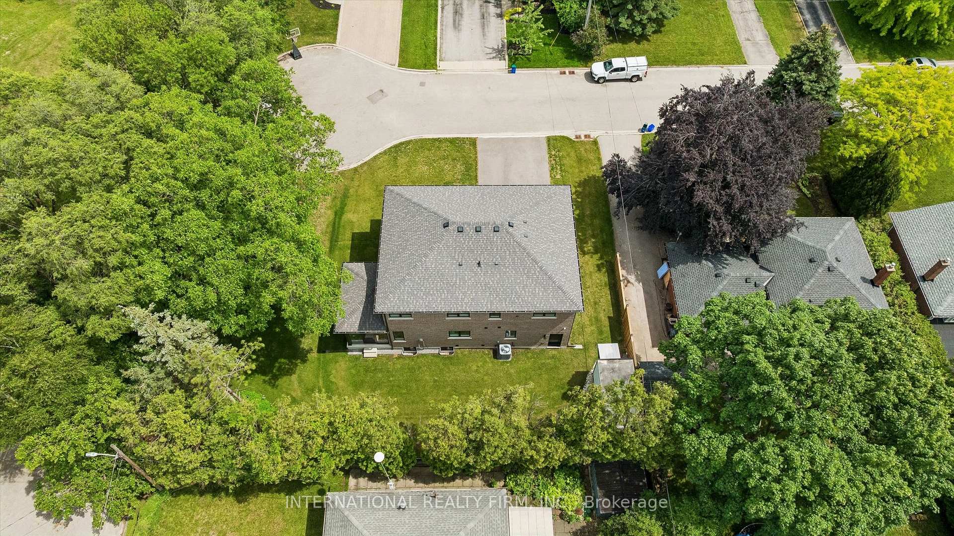 Photo 36 of 2423 Raymore Drive, Burlington, Brant — HOMEH